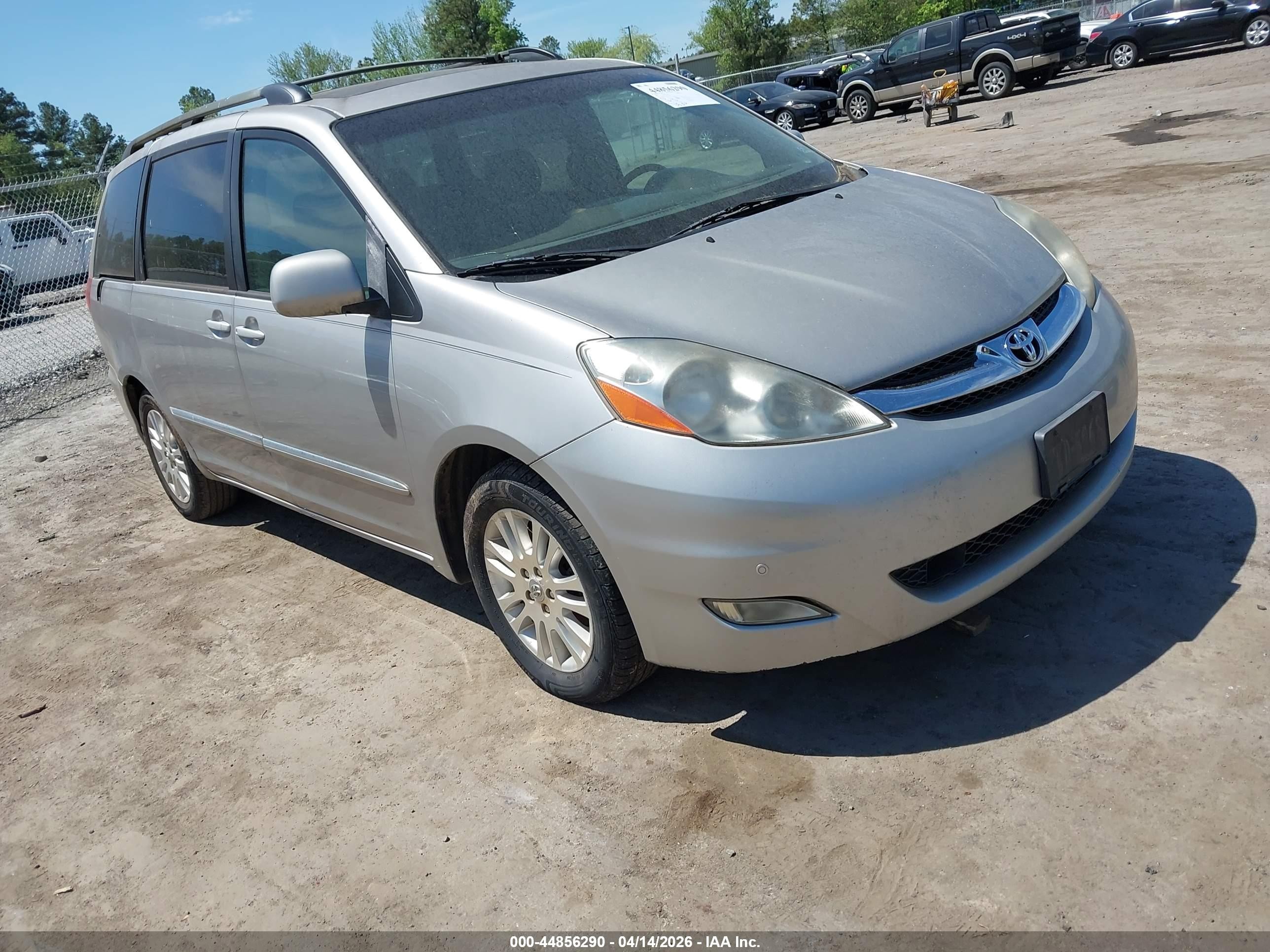 2008 Toyota Sienna Limitednull