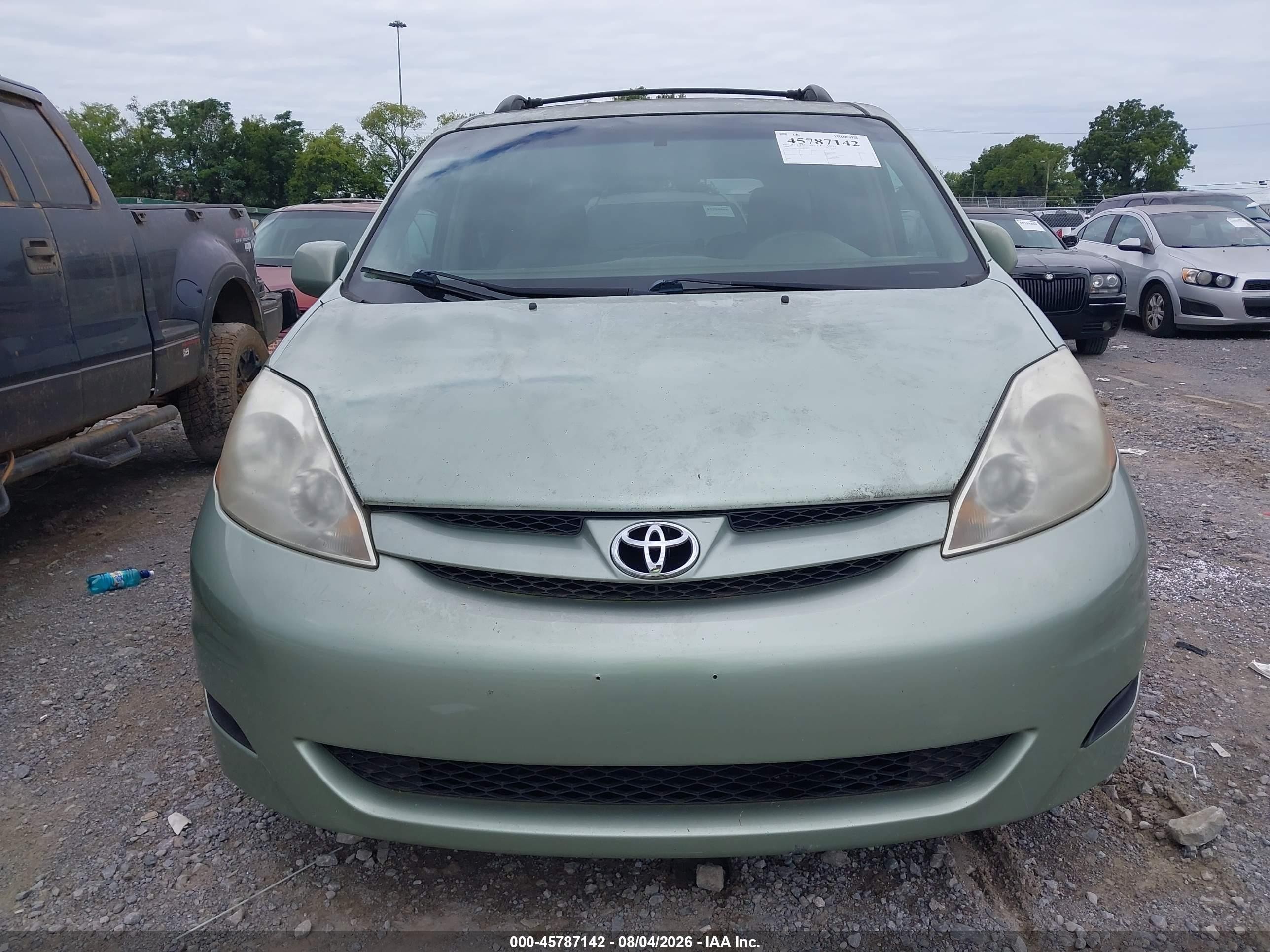 2008 Toyota Sienna Xle Green vin: 5TDZK22C68S160994