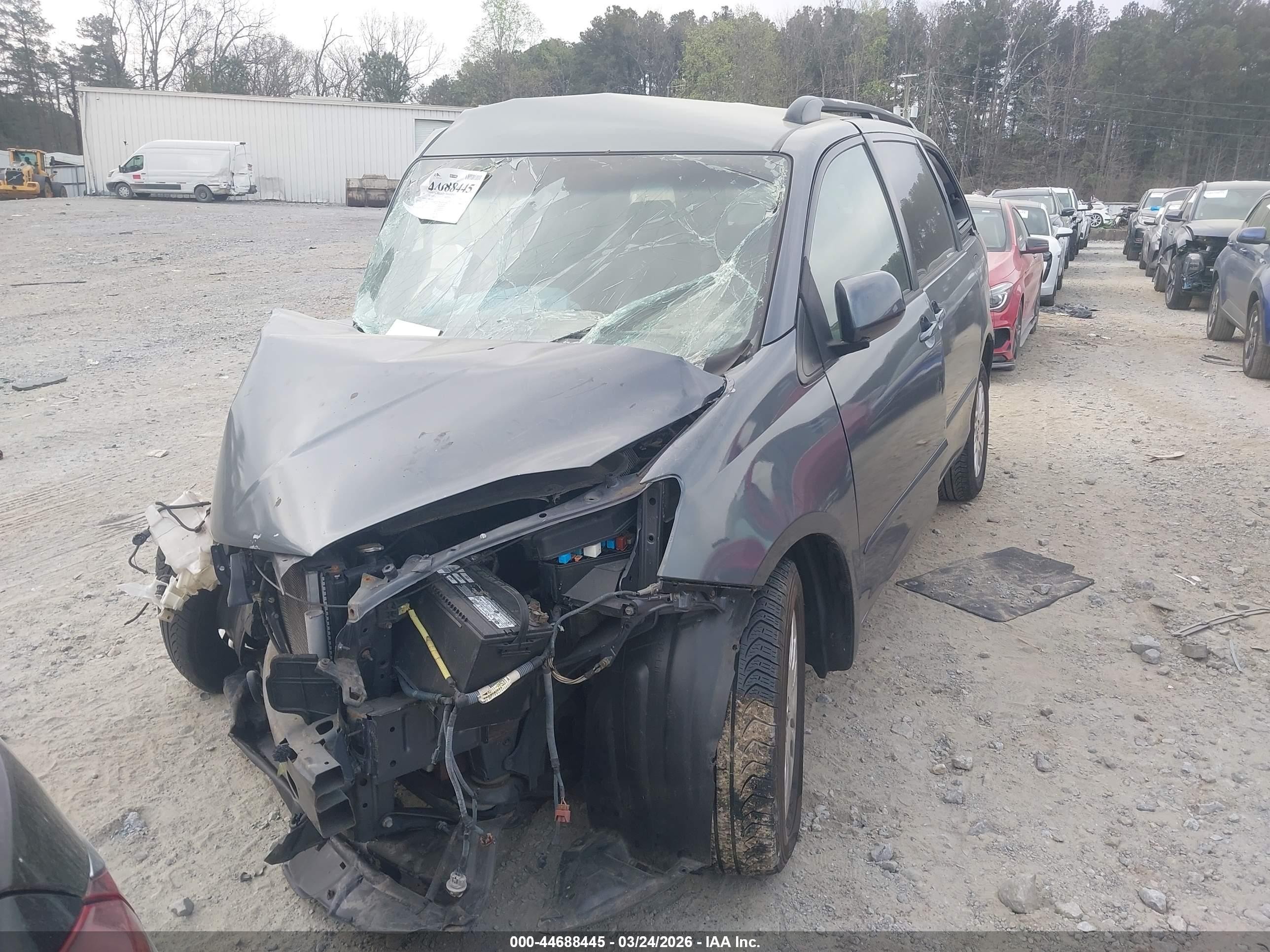 2008 Toyota Sienna Xle Blue vin: 5TDZK22C68S166083