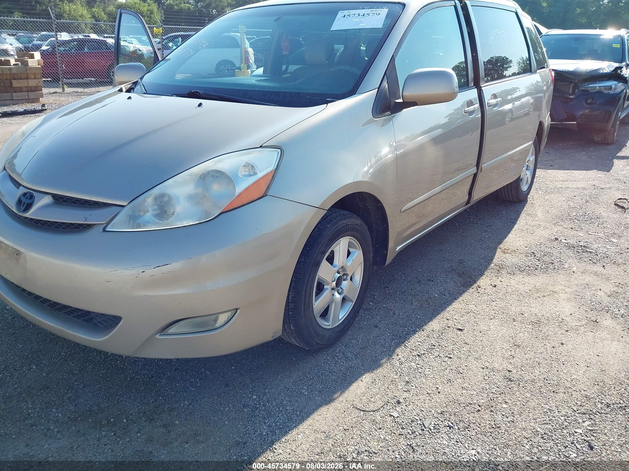 2008 Toyota Sienna Xle Champagne vin: 5TDZK22C68S177620
