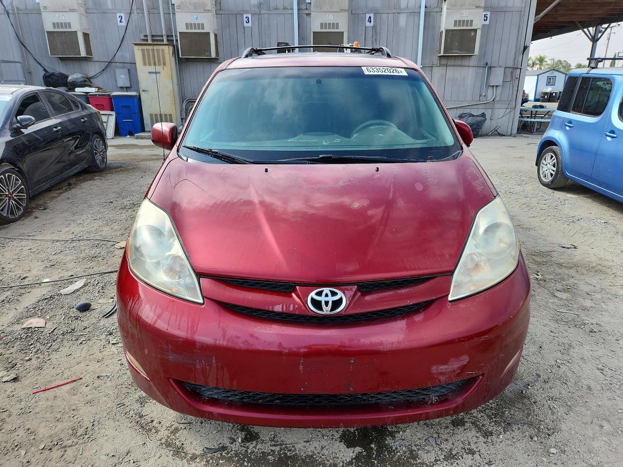 2009 Toyota Sienna Xle Red vin: 5TDZK22C69S227059
