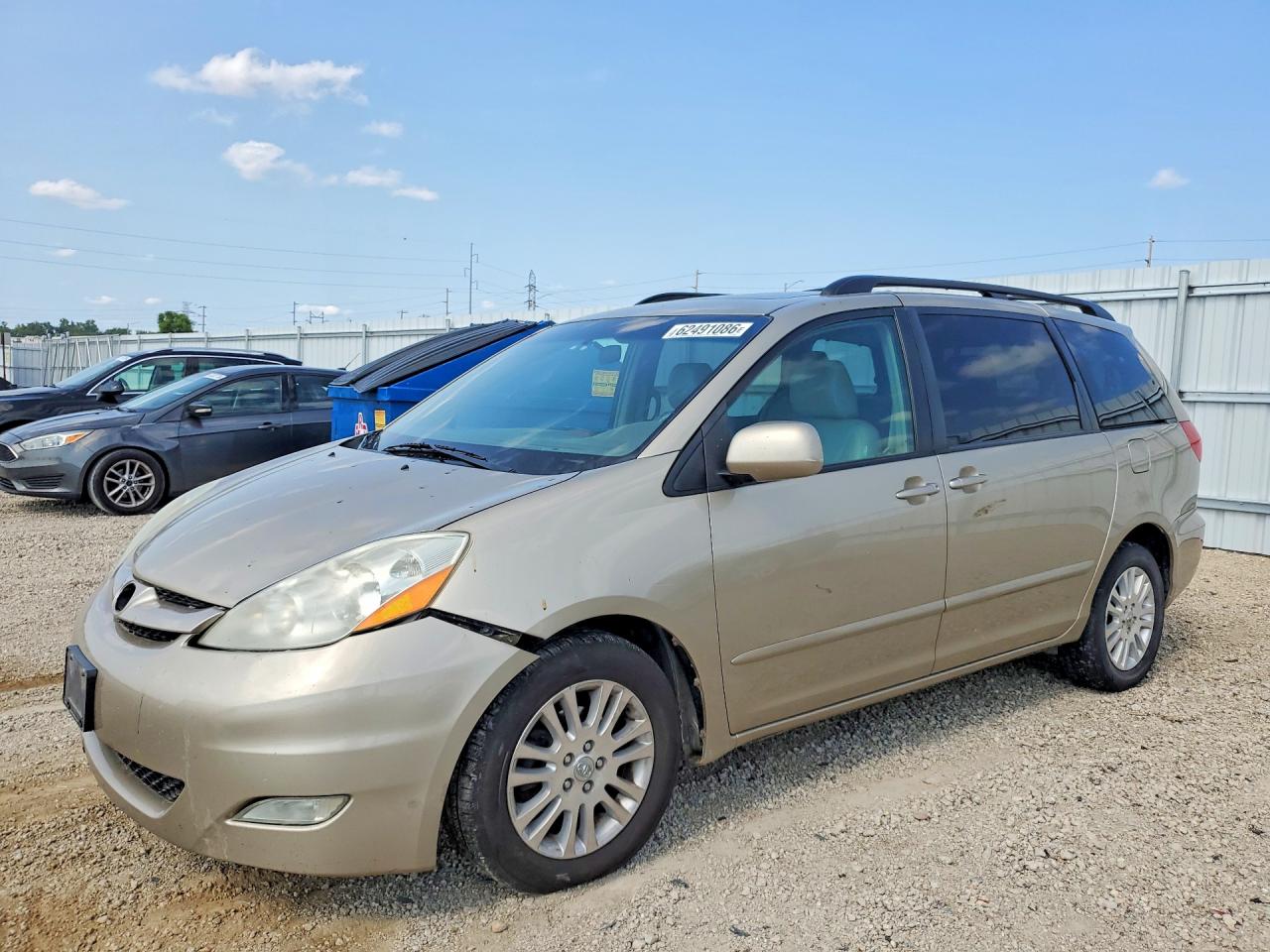 2009 Toyota Sienna Xle Золотой vin: 5TDZK22C69S260353