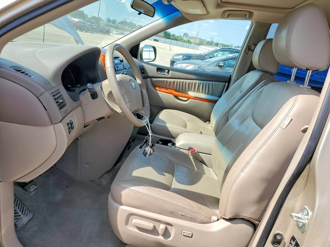2009 Toyota Sienna Xle Gold vin: 5TDZK22C69S260353