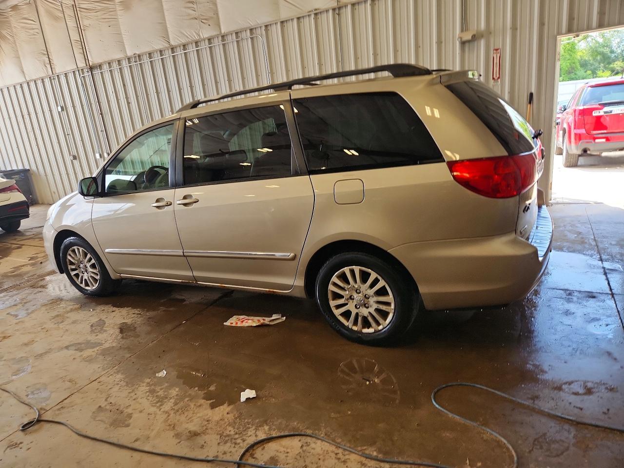 2007 Toyota Sienna Xle Limited 7-passenger Beige vin: 5TDZK22C77S022573