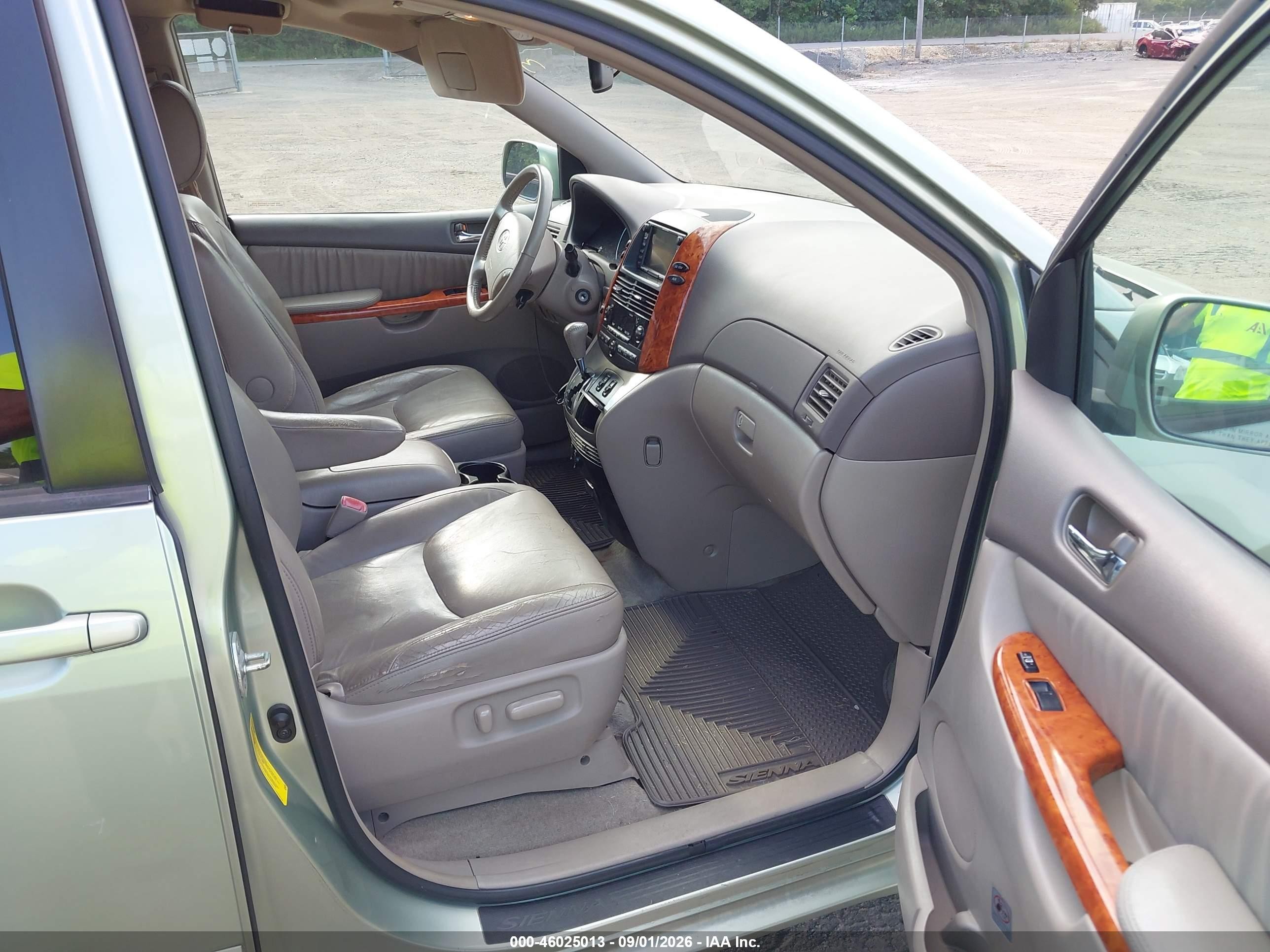 2008 Toyota Sienna Xle Green vin: 5TDZK22C78S125977