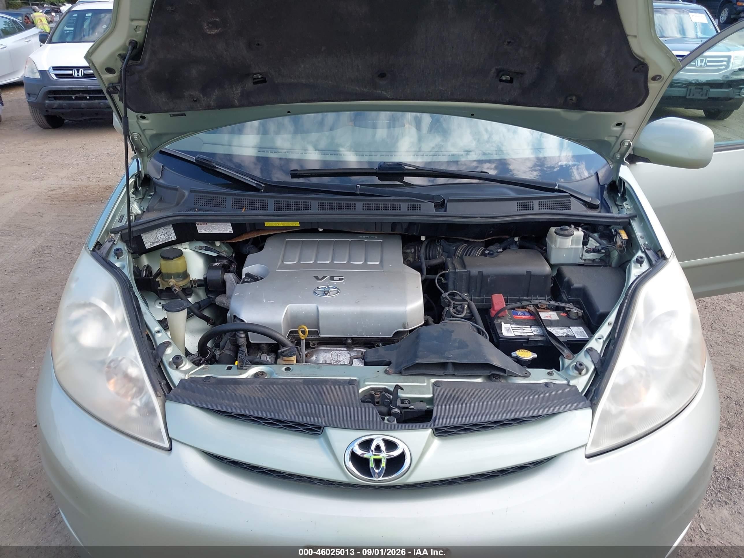 2008 Toyota Sienna Xle Green vin: 5TDZK22C78S125977