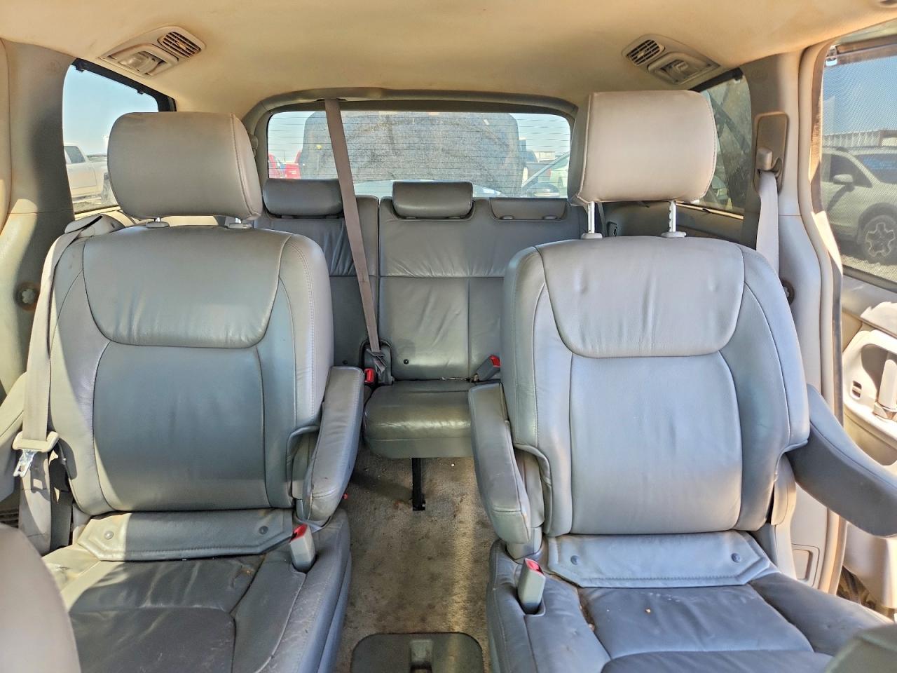 2008 Toyota Sienna Xle Green vin: 5TDZK22C78S168456