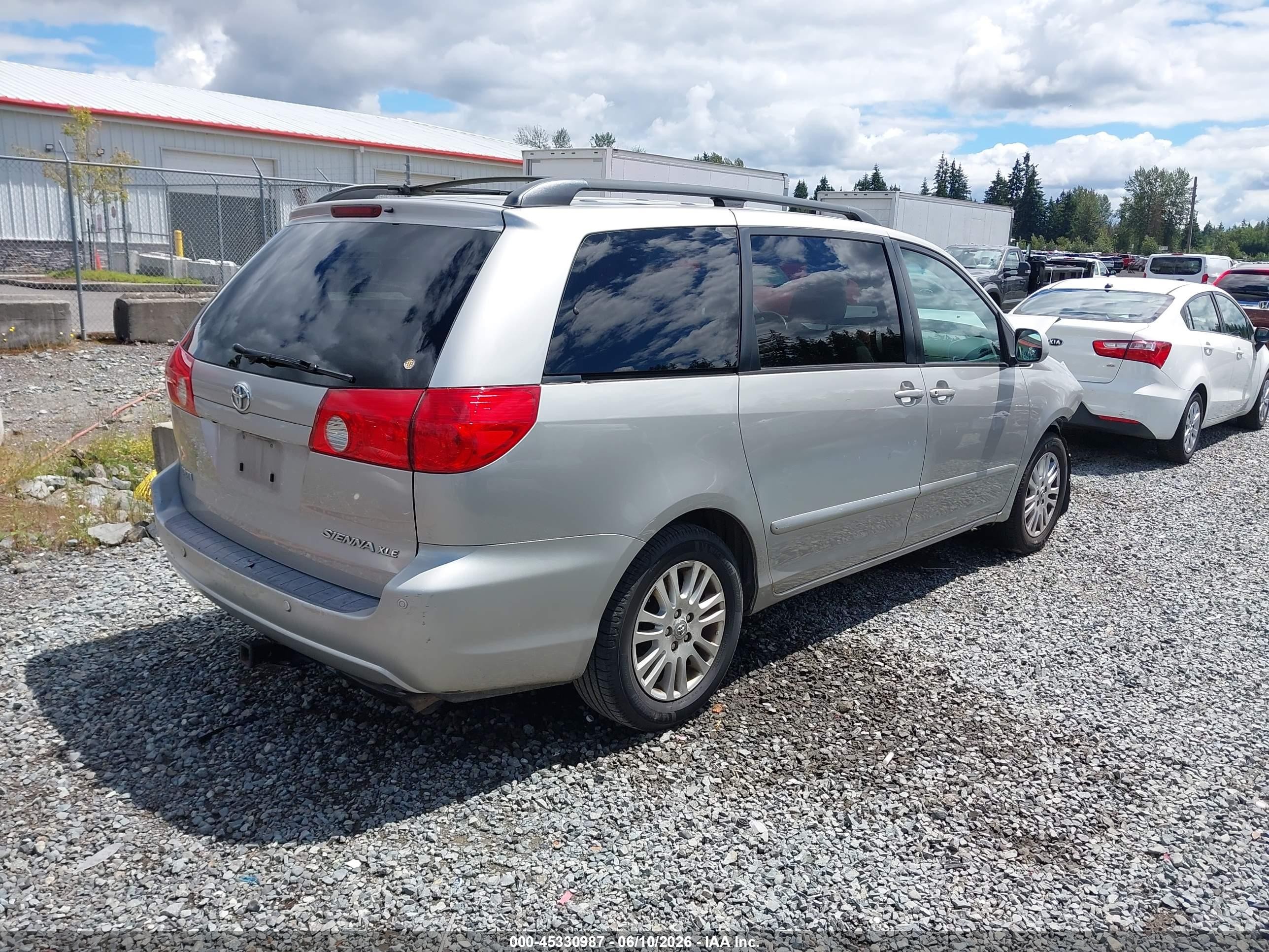 2008 Toyota Sienna Xle Gray vin: 5TDZK22C78S184527