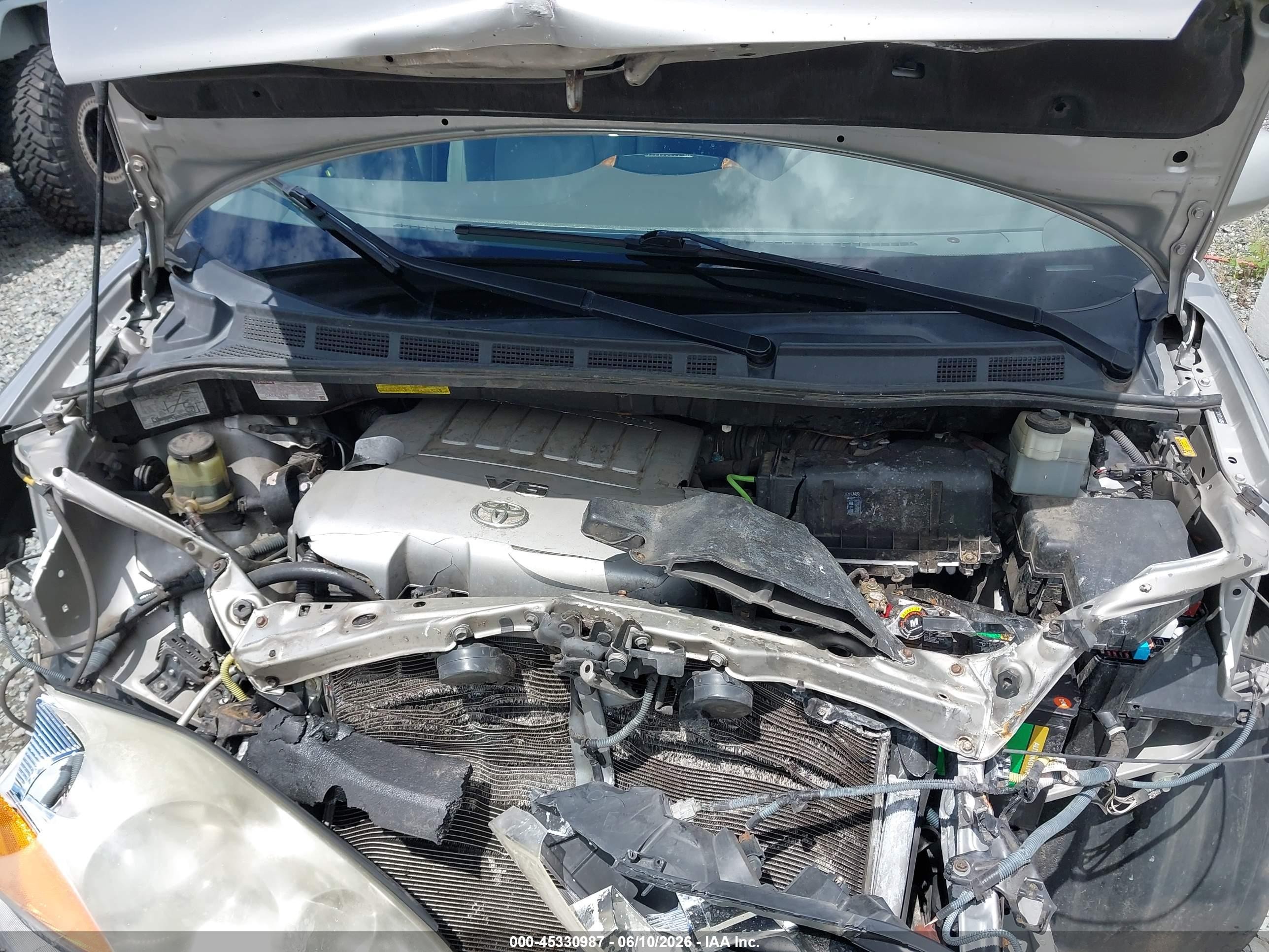 2008 Toyota Sienna Xle Gray vin: 5TDZK22C78S184527