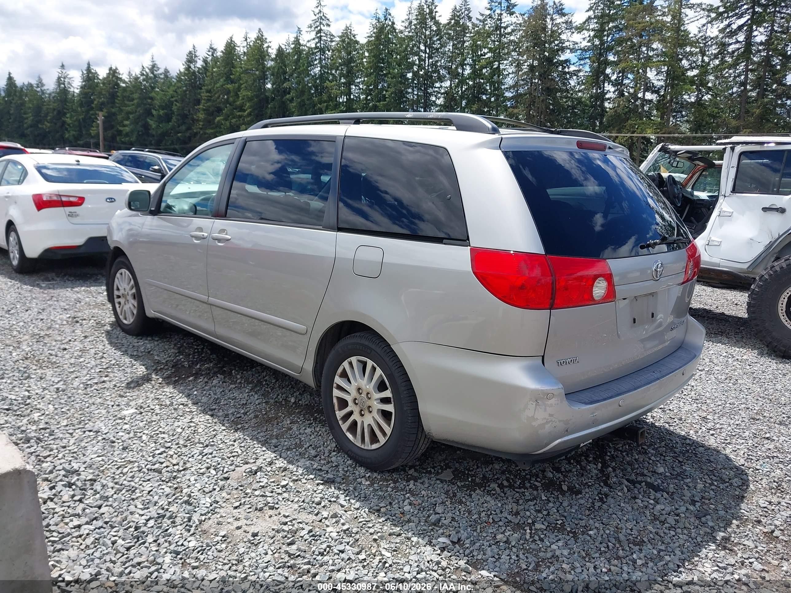 2008 Toyota Sienna Xle Gray vin: 5TDZK22C78S184527