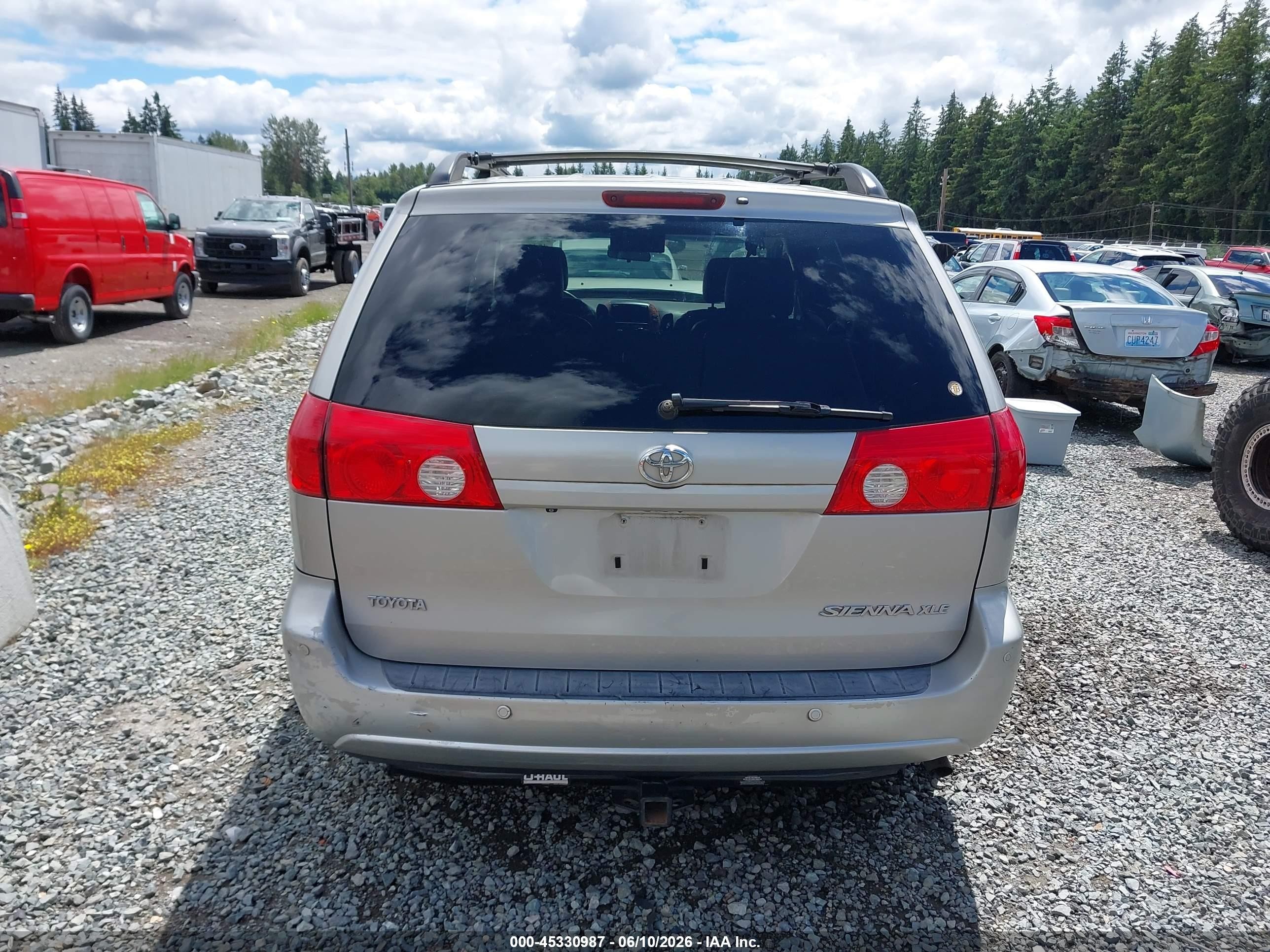 2008 Toyota Sienna Xle Gray vin: 5TDZK22C78S184527