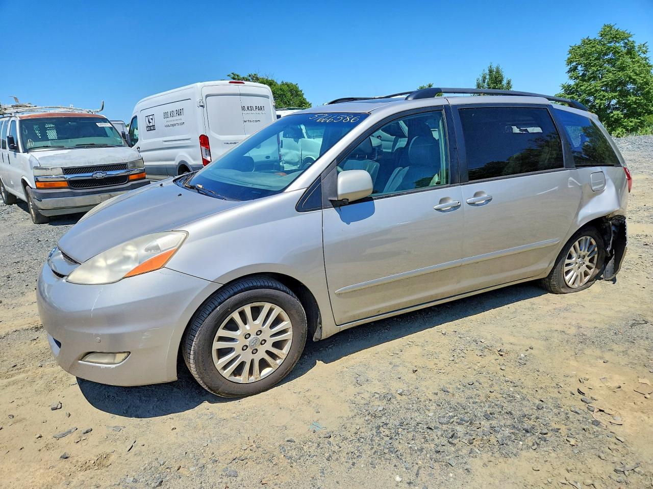 2009 Toyota Sienna Xle Silver vin: 5TDZK22C79S227779