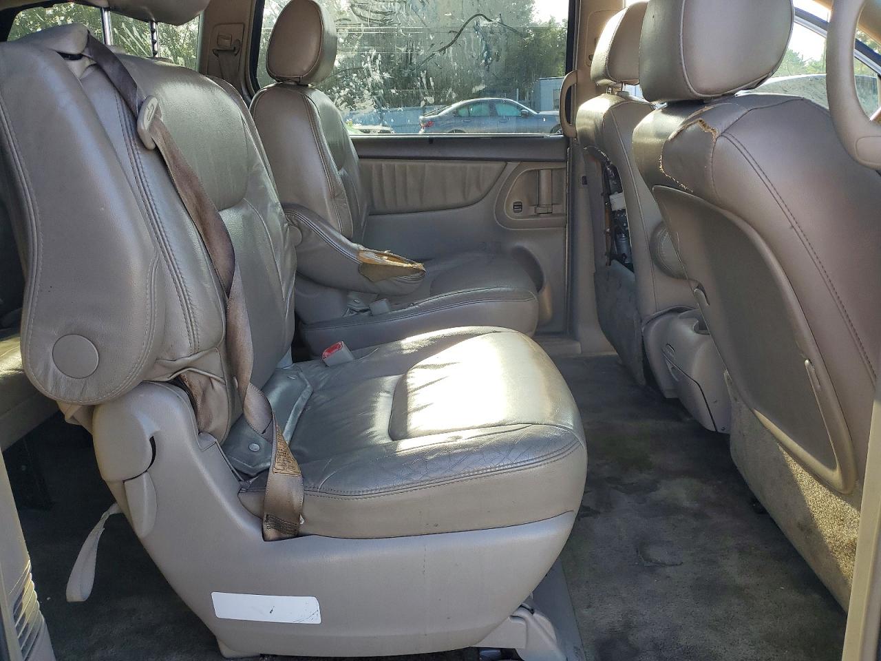 2008 Toyota Sienna Xle Tan vin: 5TDZK22C88S191180