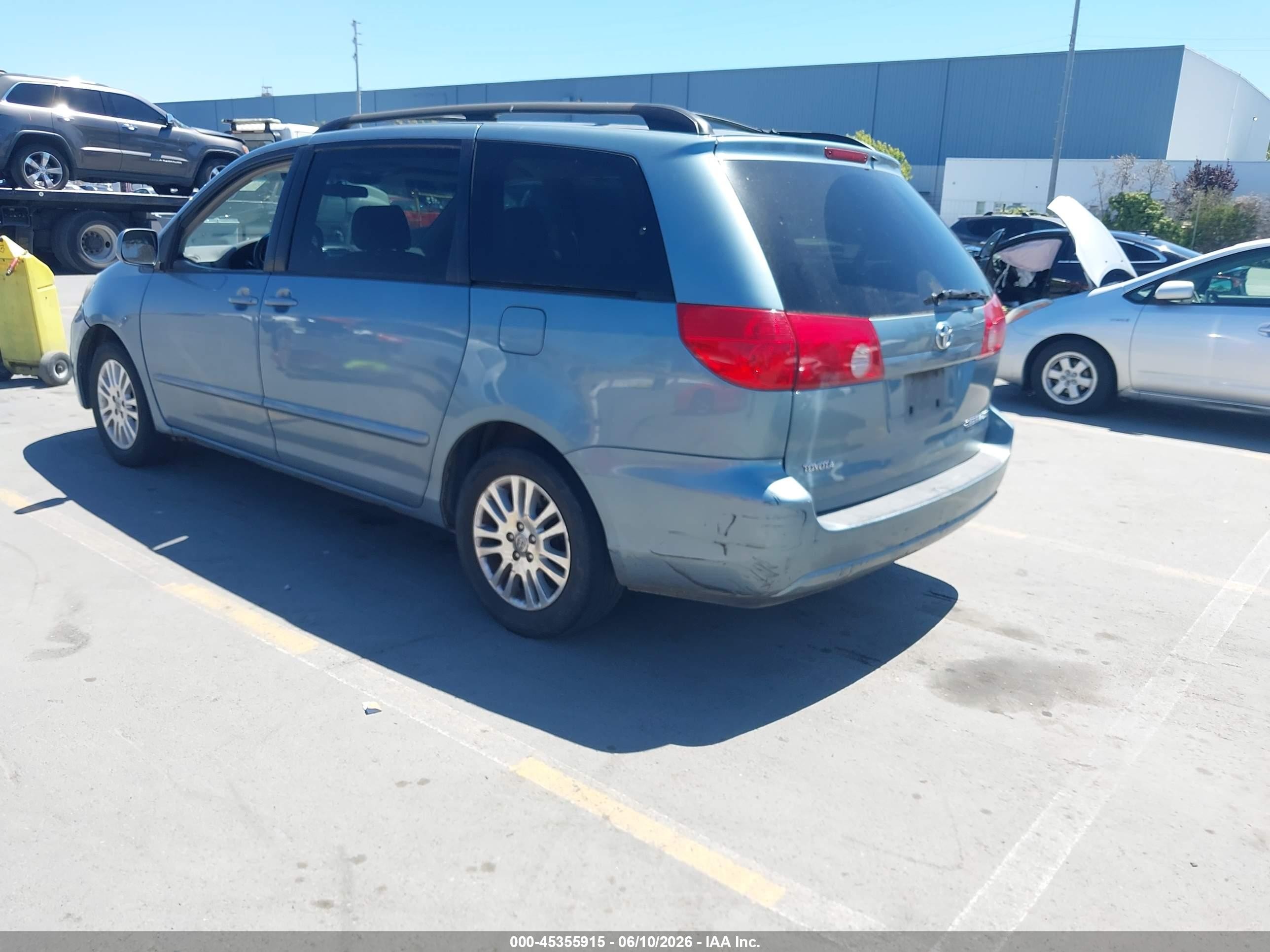 2008 Toyota Sienna Xle Blue vin: 5TDZK22C88S200010