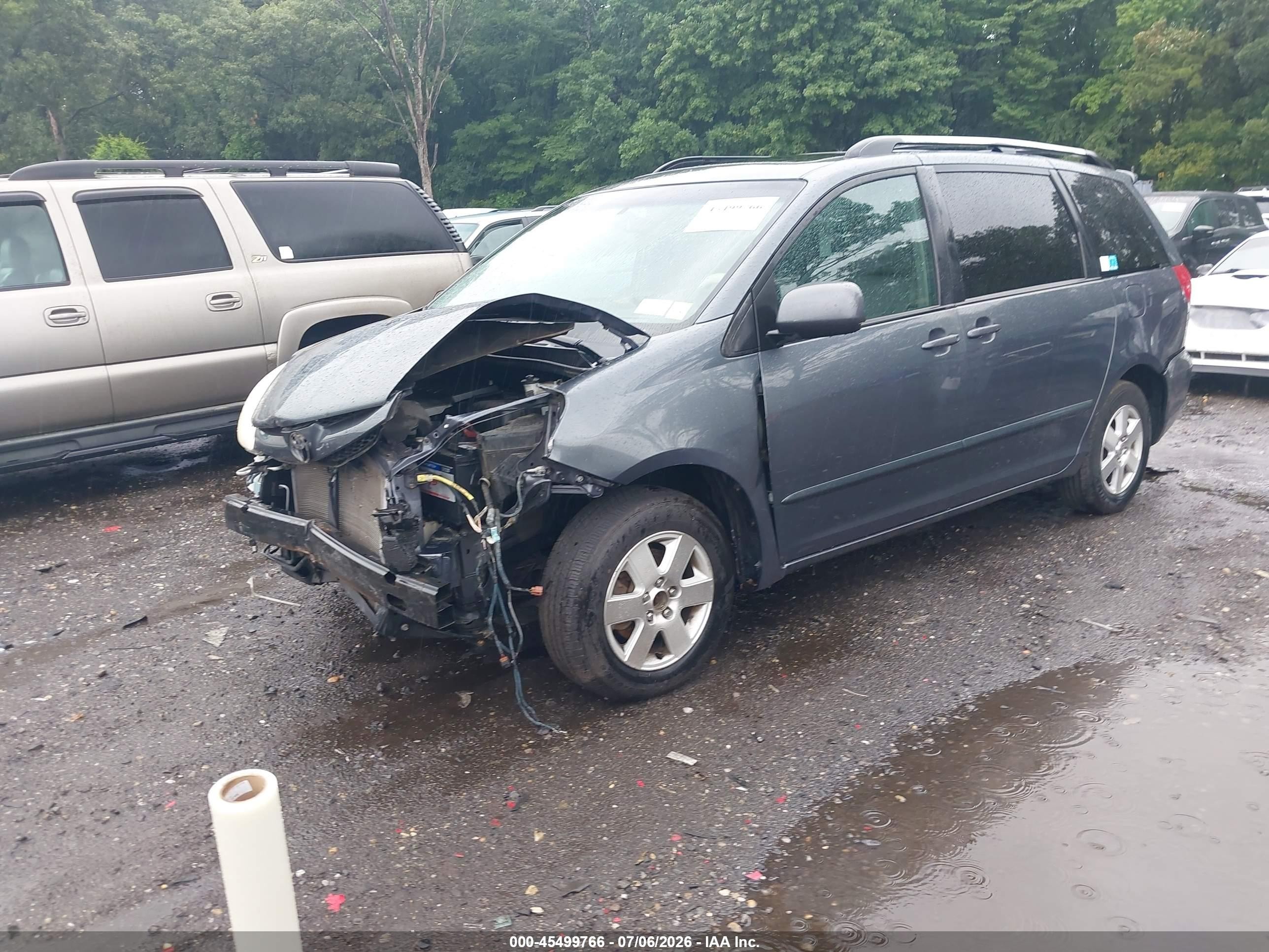2009 Toyota Sienna Xle Gray vin: 5TDZK22C89S225328