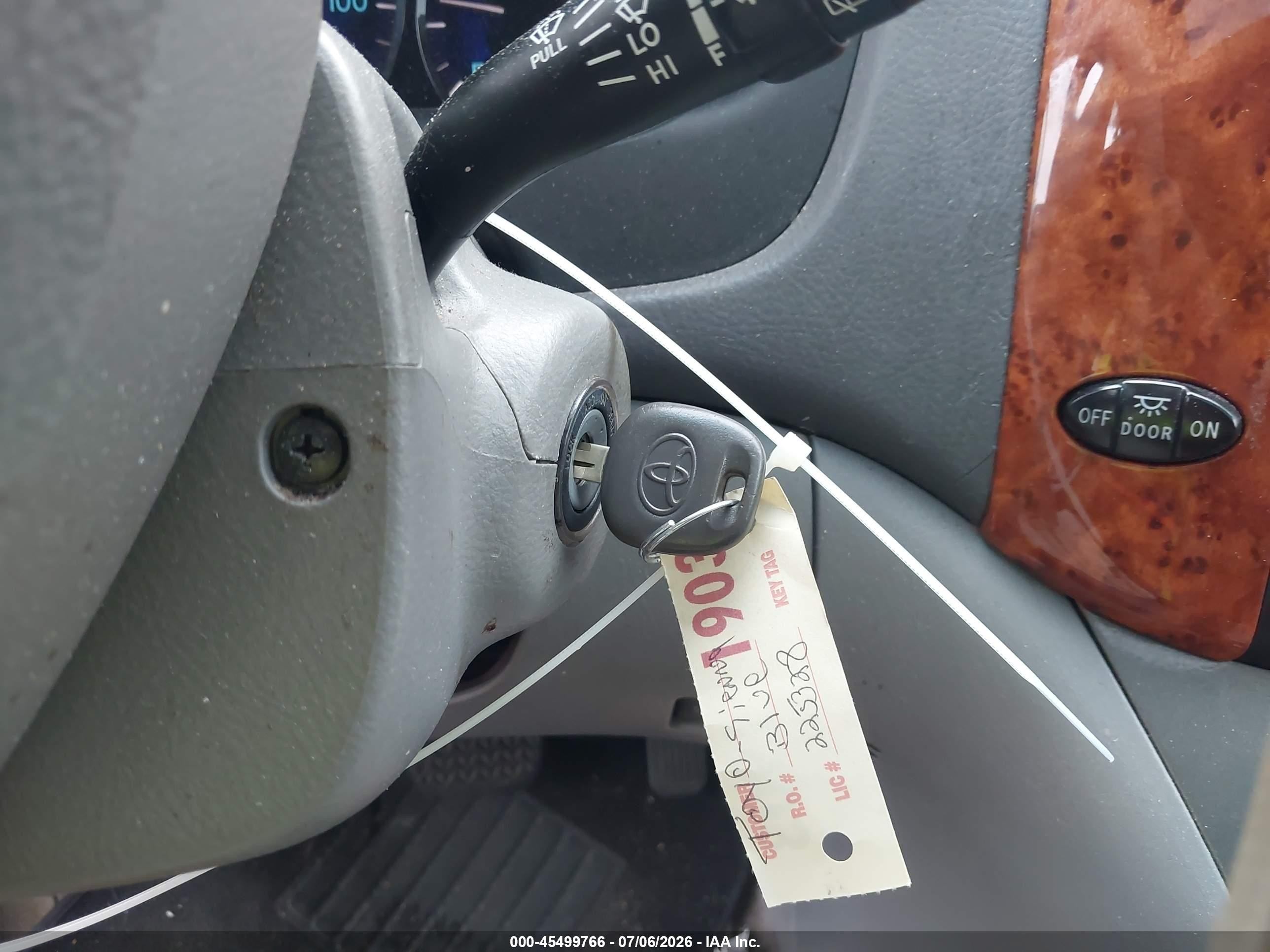 2009 Toyota Sienna Xle Gray vin: 5TDZK22C89S225328