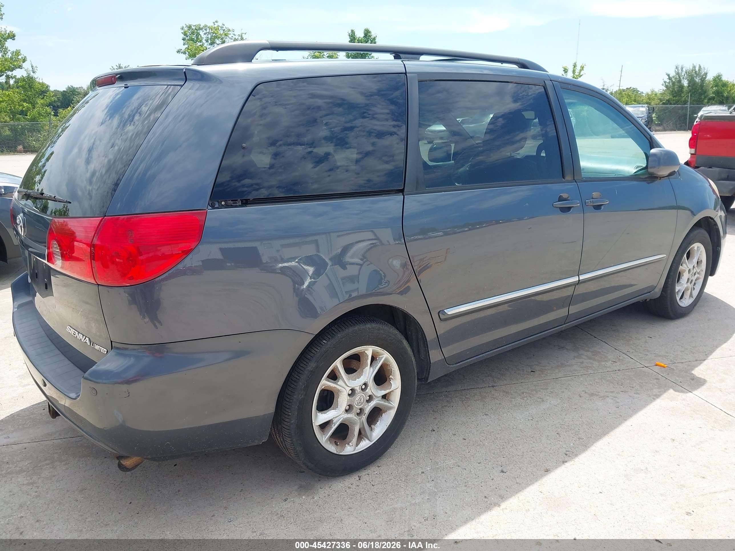 2009 Toyota Sienna Limited Gray vin: 5TDZK22C89S264209