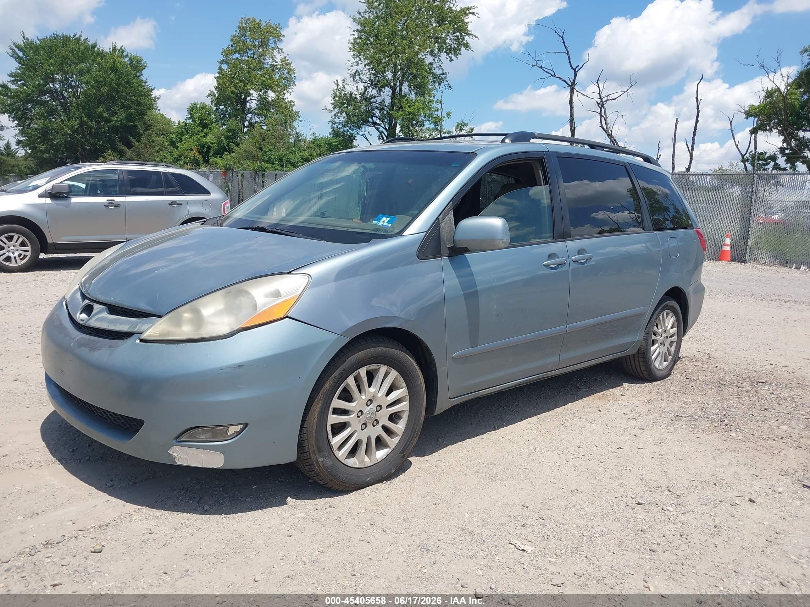 2009 Toyota Sienna Xle Blue vin: 5TDZK22C89S266526