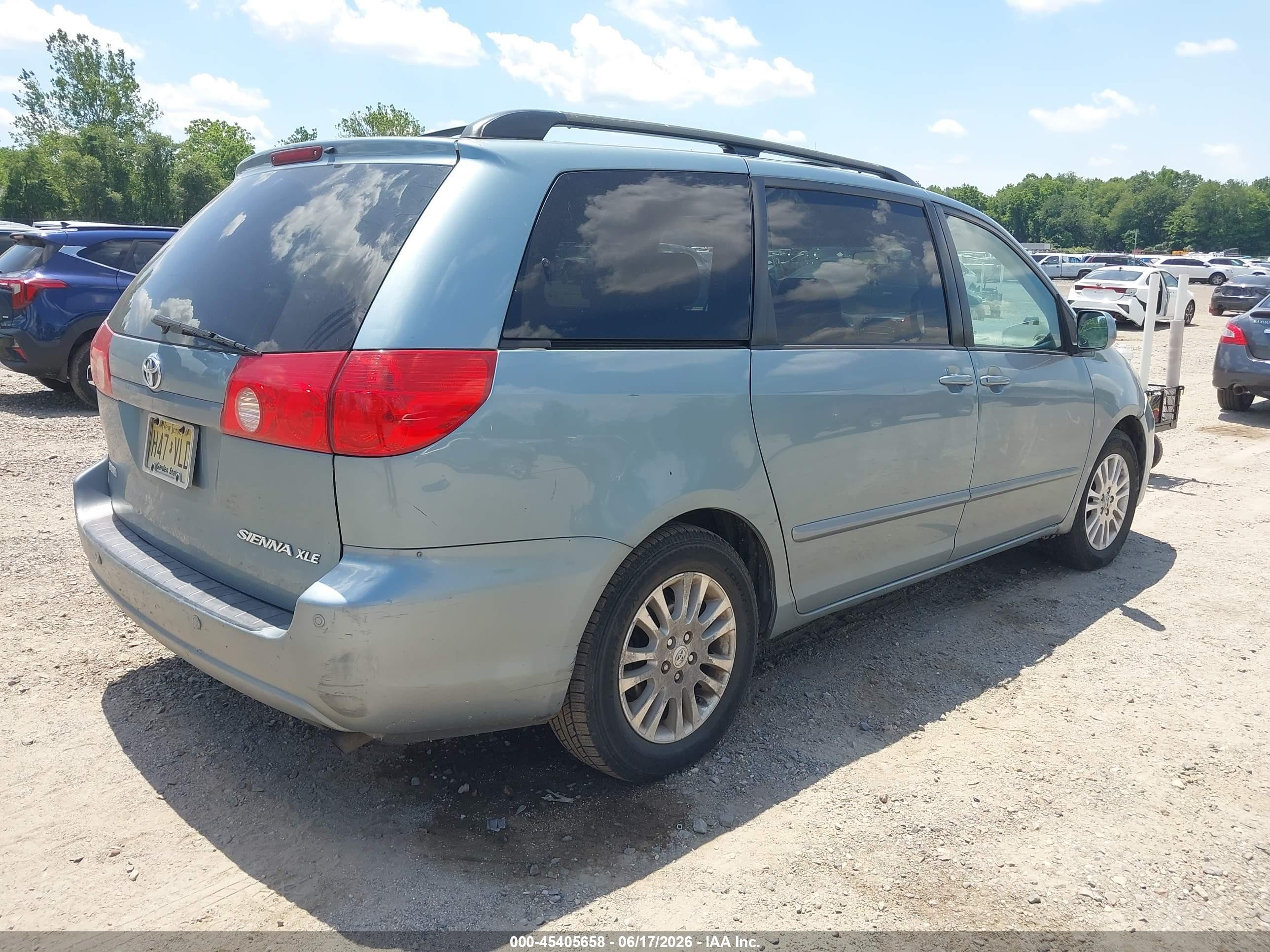 2009 Toyota Sienna Xle Blue vin: 5TDZK22C89S266526