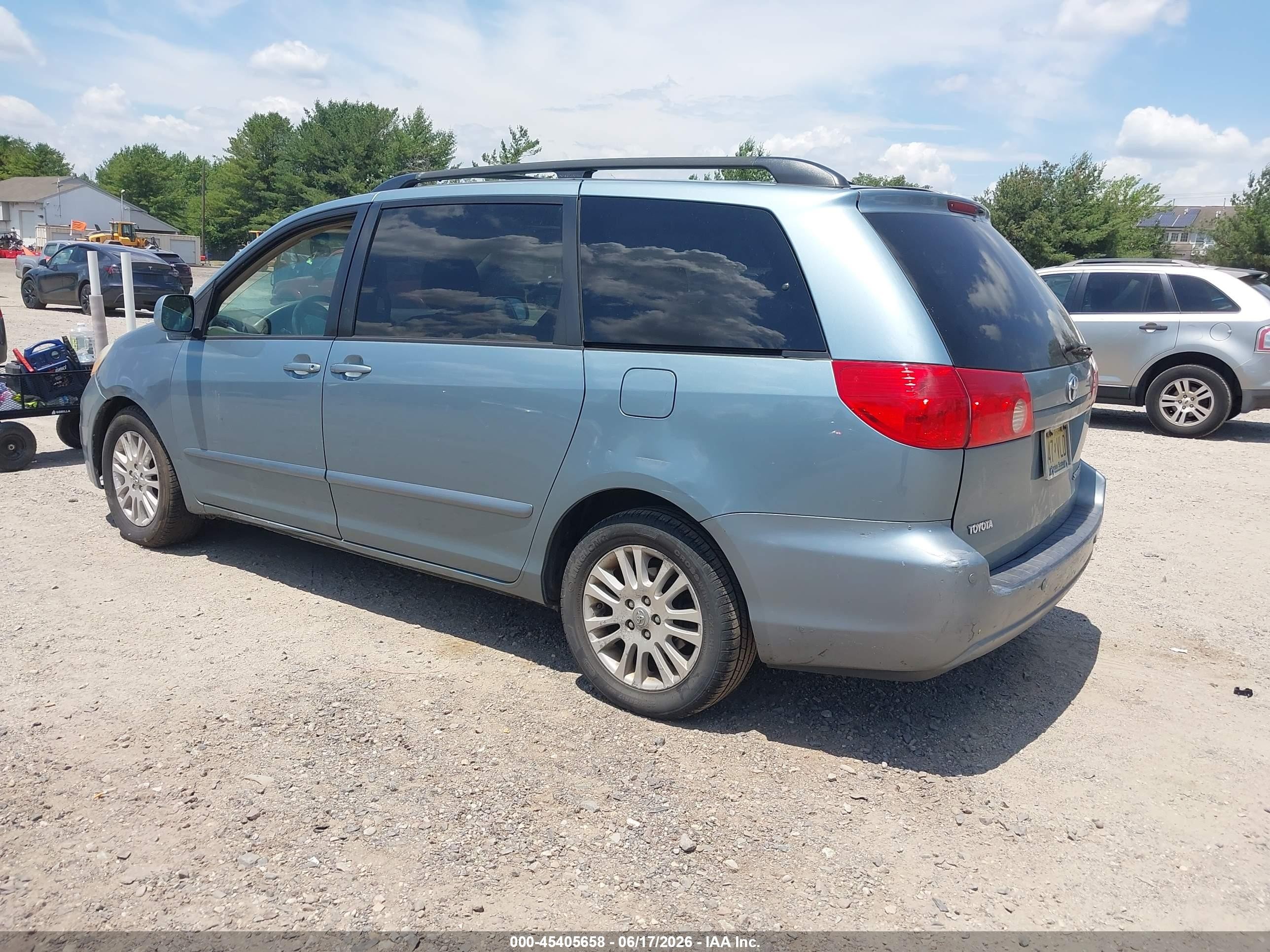 2009 Toyota Sienna Xle Blue vin: 5TDZK22C89S266526