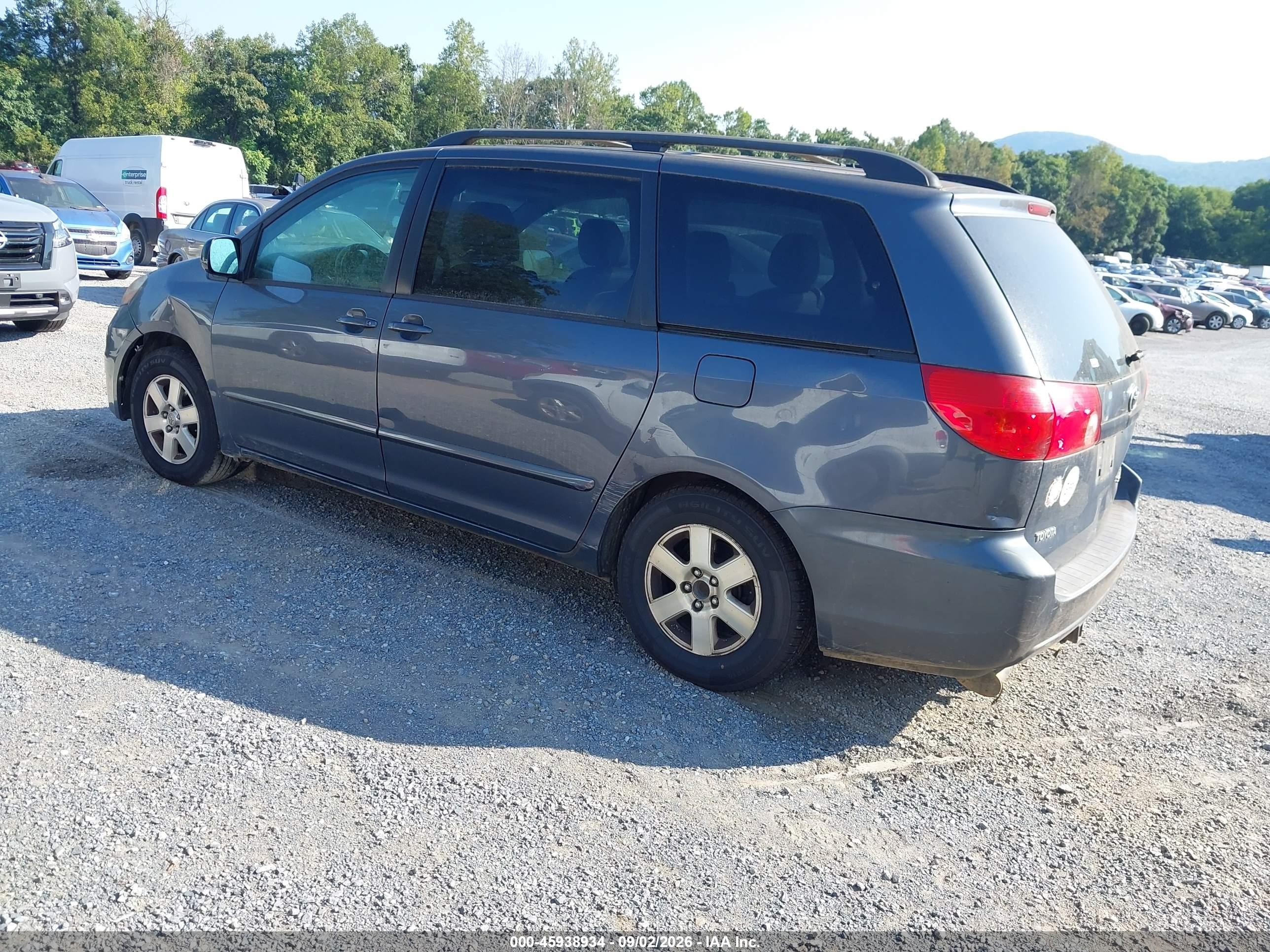 2009 Toyota Sienna Xle Blue vin: 5TDZK22C89S274223