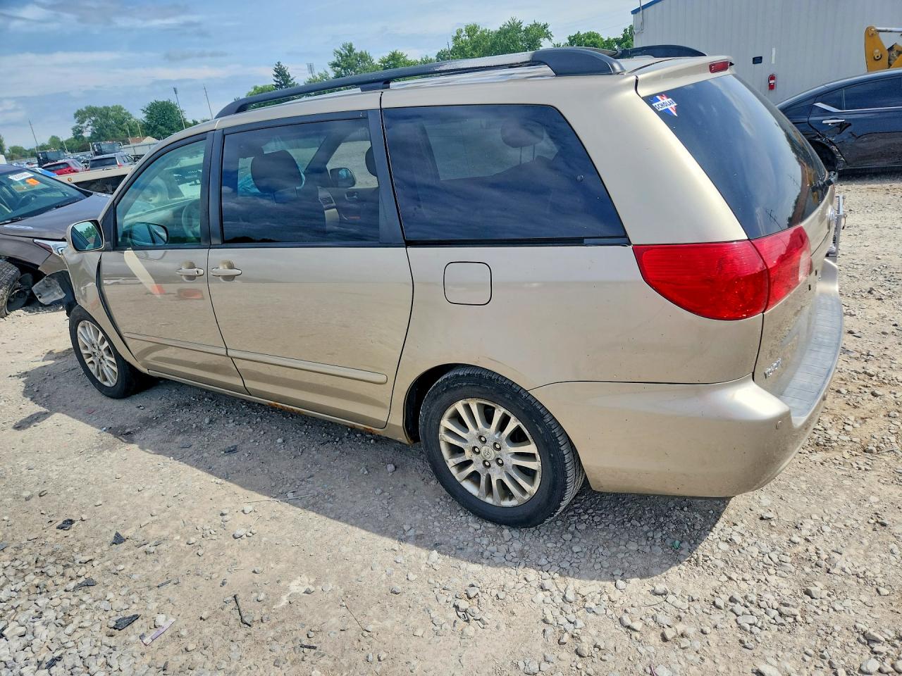 2007 Toyota Sienna Xle 7 Passenger Beige vin: 5TDZK22C97S035874