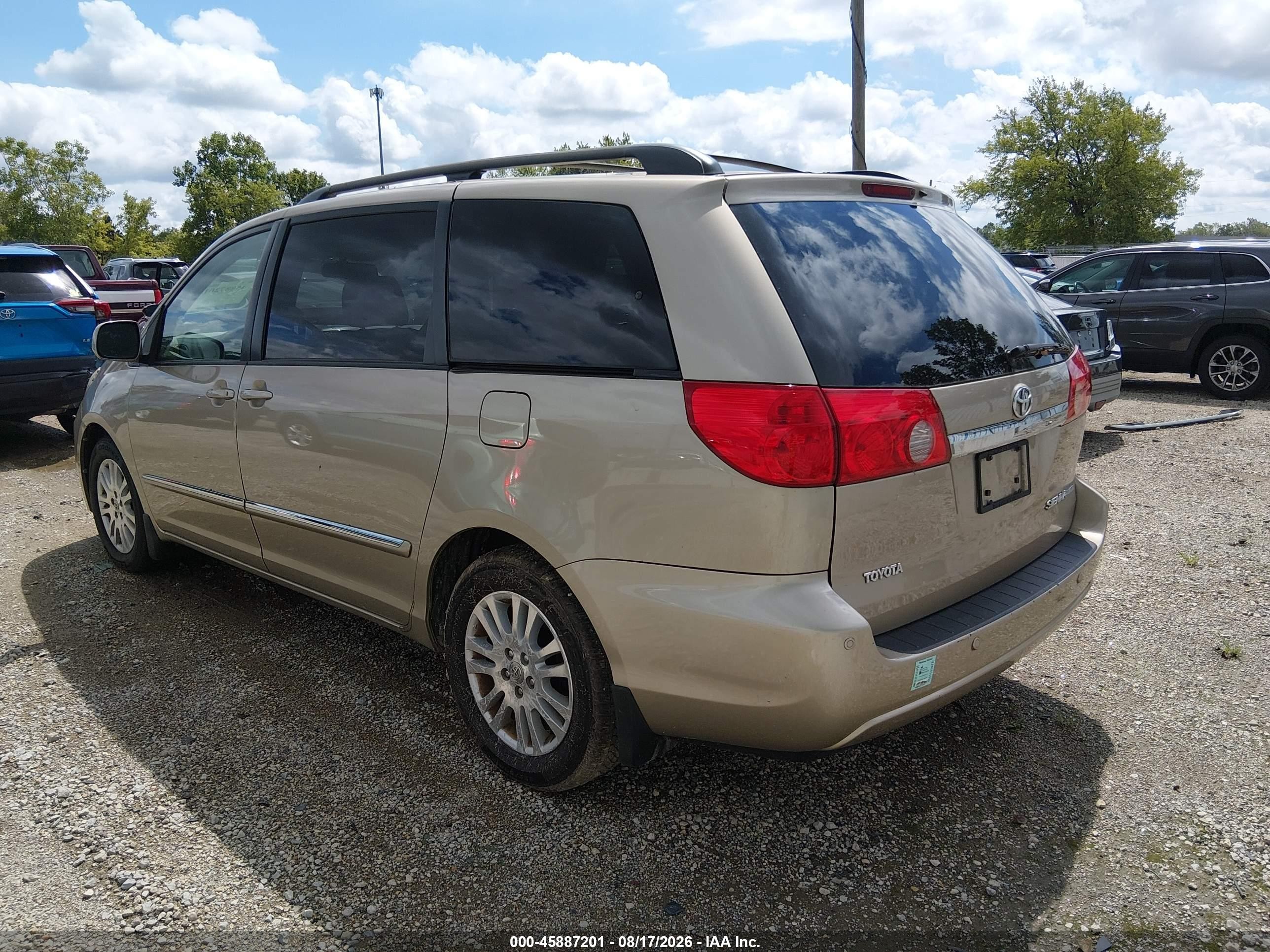 2007 Toyota Sienna Xle Limited Gold vin: 5TDZK22C97S048849