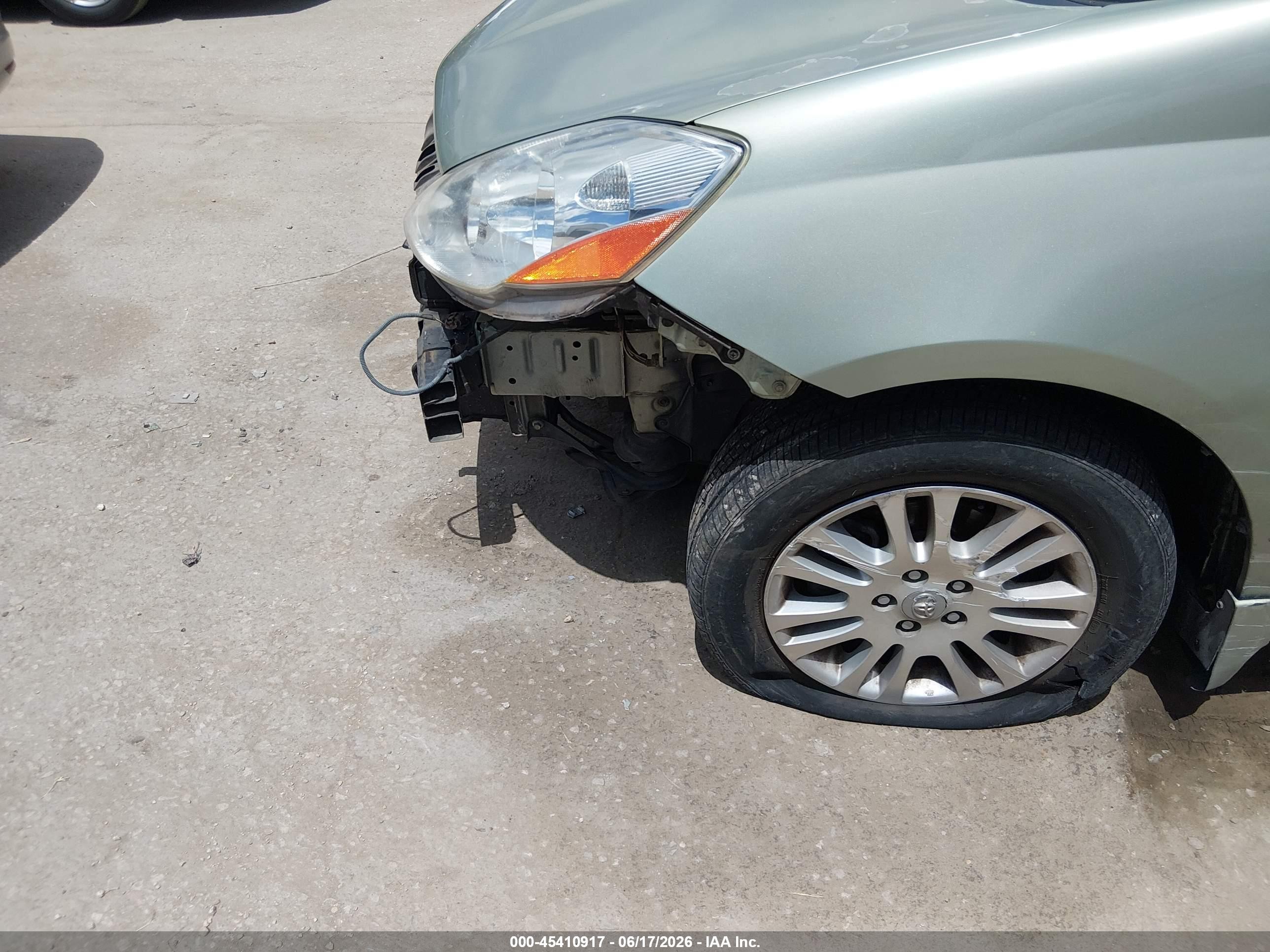 2007 Toyota Sienna Xle Green vin: 5TDZK22C97S050035
