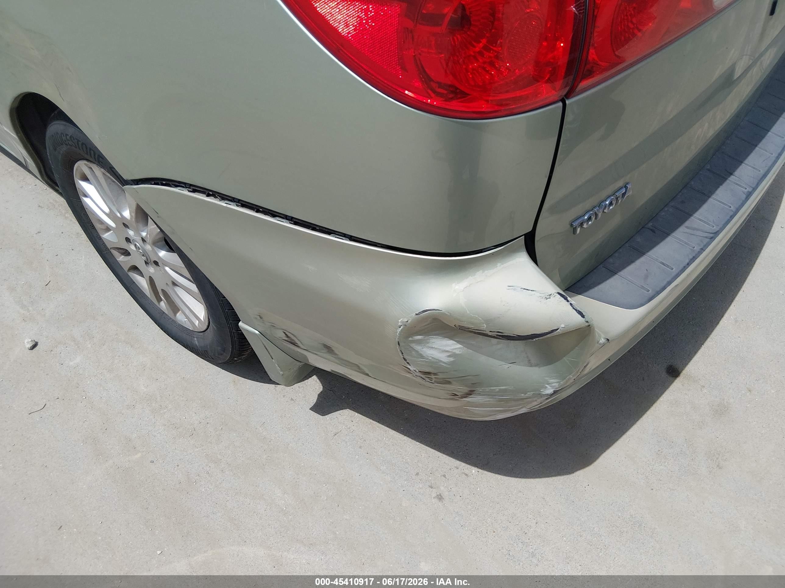 2007 Toyota Sienna Xle Green vin: 5TDZK22C97S050035