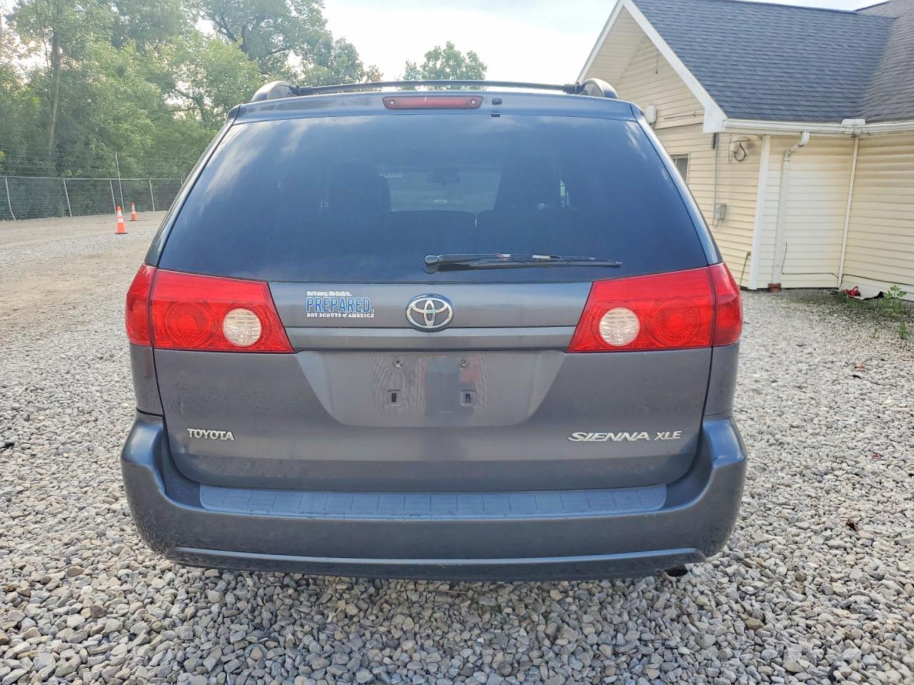 2009 Toyota Sienna Xle Blue vin: 5TDZK22C99S227749