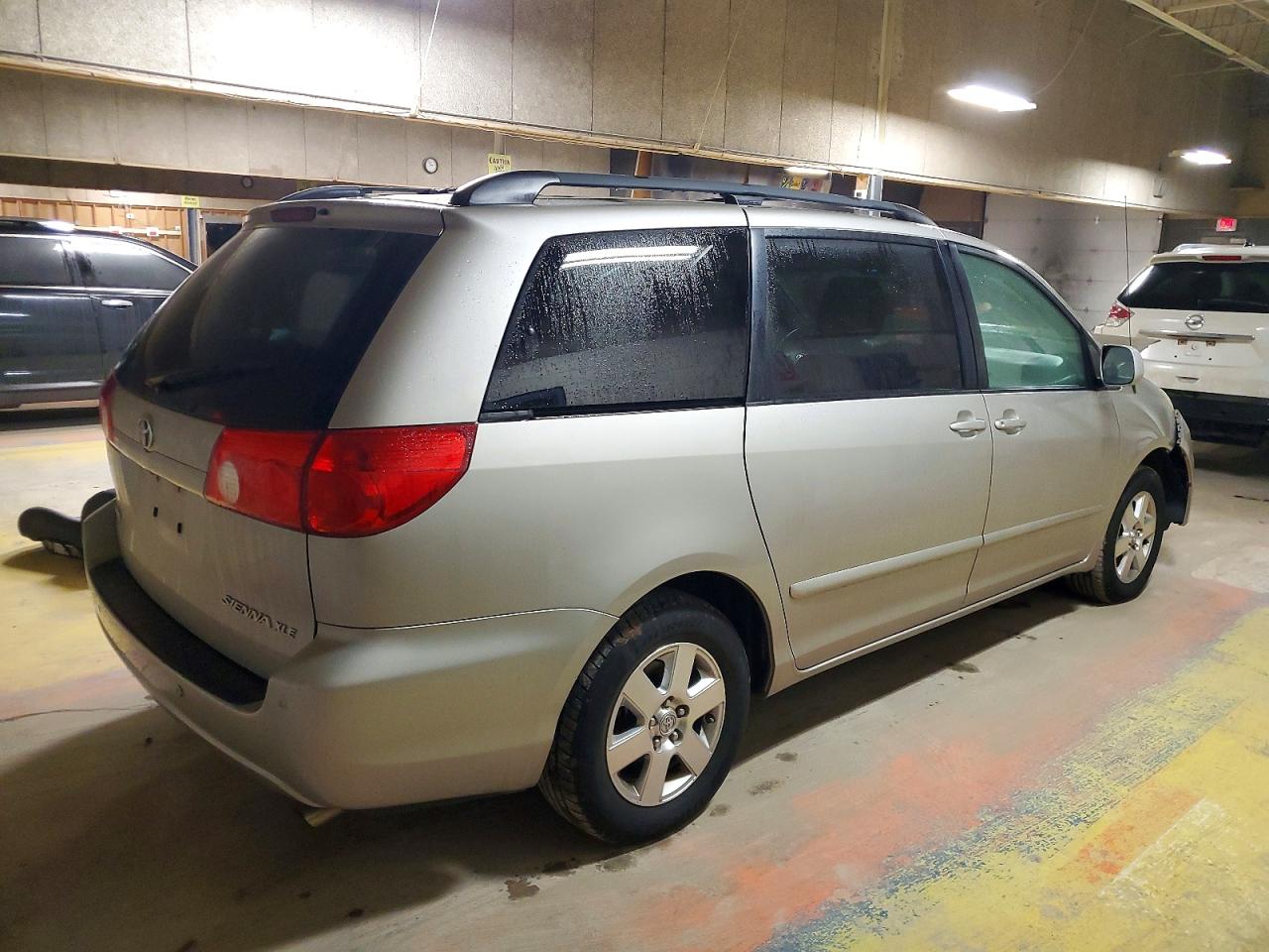 2009 Toyota Sienna Xle Beige vin: 5TDZK22C99S238122