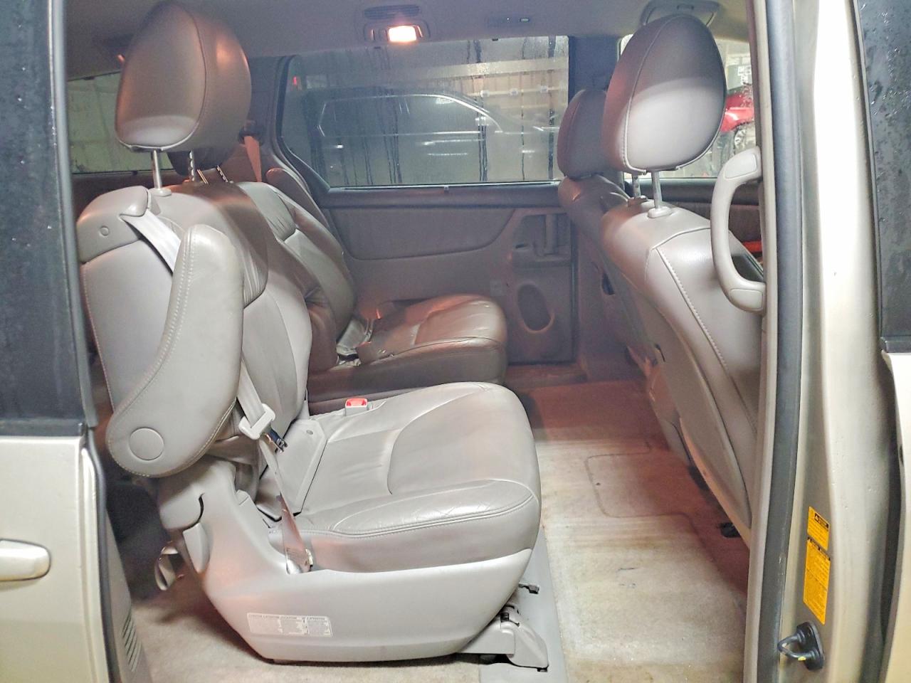 2009 Toyota Sienna Xle Beige vin: 5TDZK22C99S238122