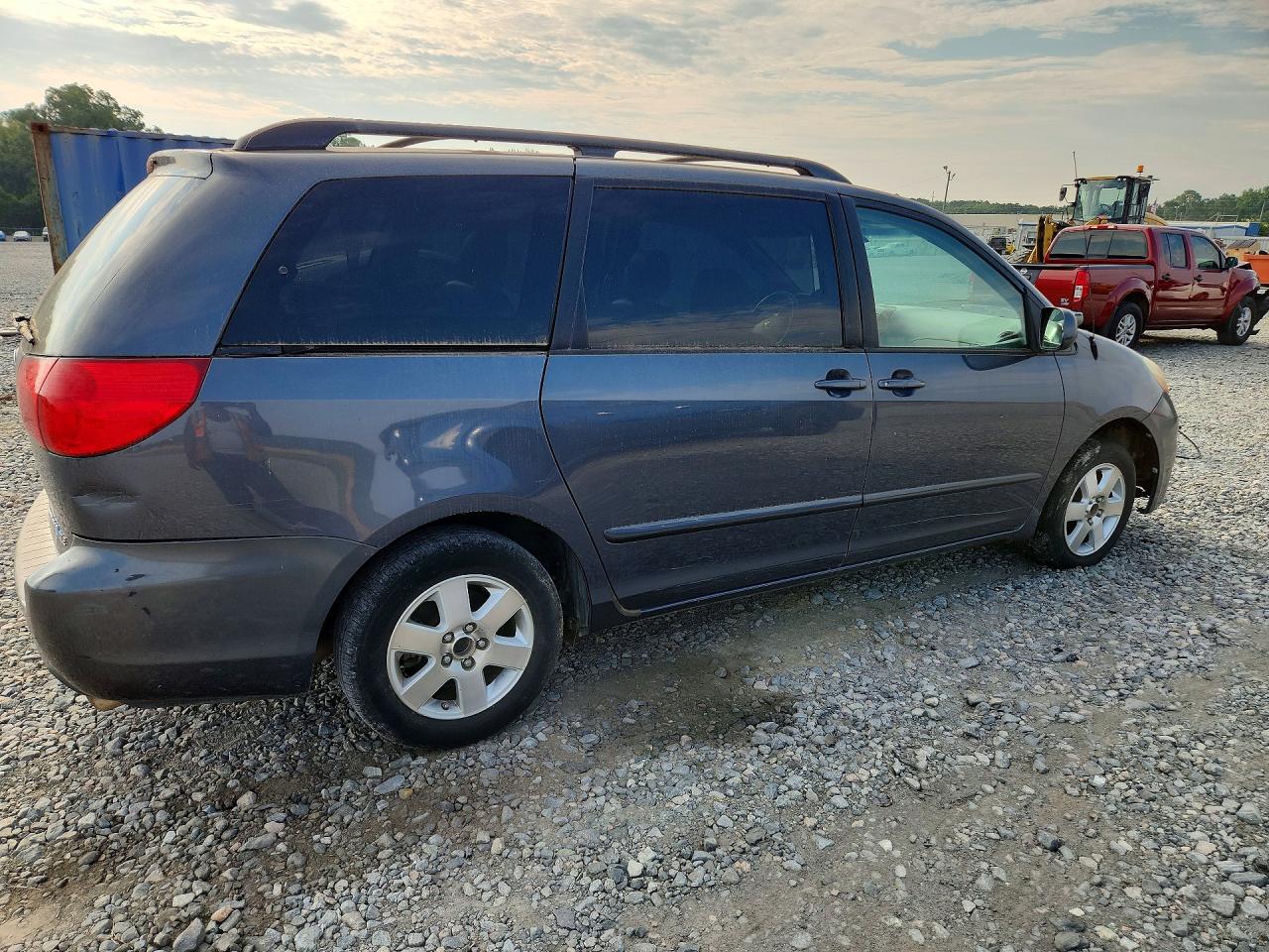 2009 Toyota Sienna Xle Gray vin: 5TDZK22C99S260301