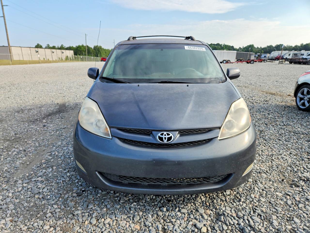 2009 Toyota Sienna Xle Gray vin: 5TDZK22C99S260301
