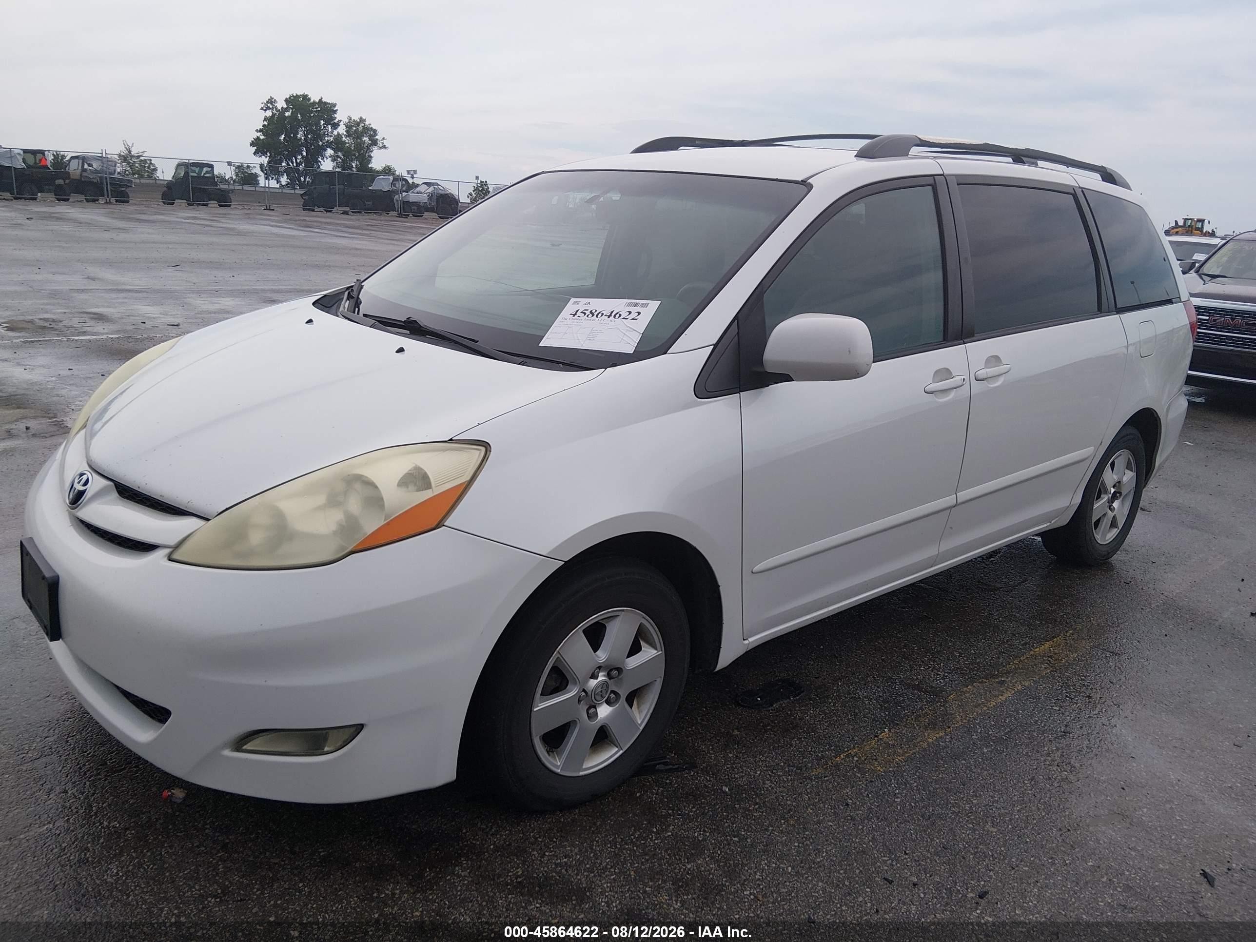 2007 Toyota Sienna Xle Белый vin: 5TDZK22CX7S018260