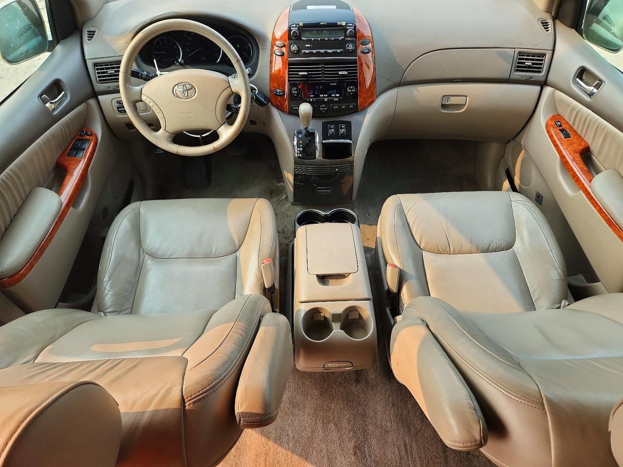 2007 Toyota Sienna Xle 7-passenger Gold vin: 5TDZK22CX7S069130