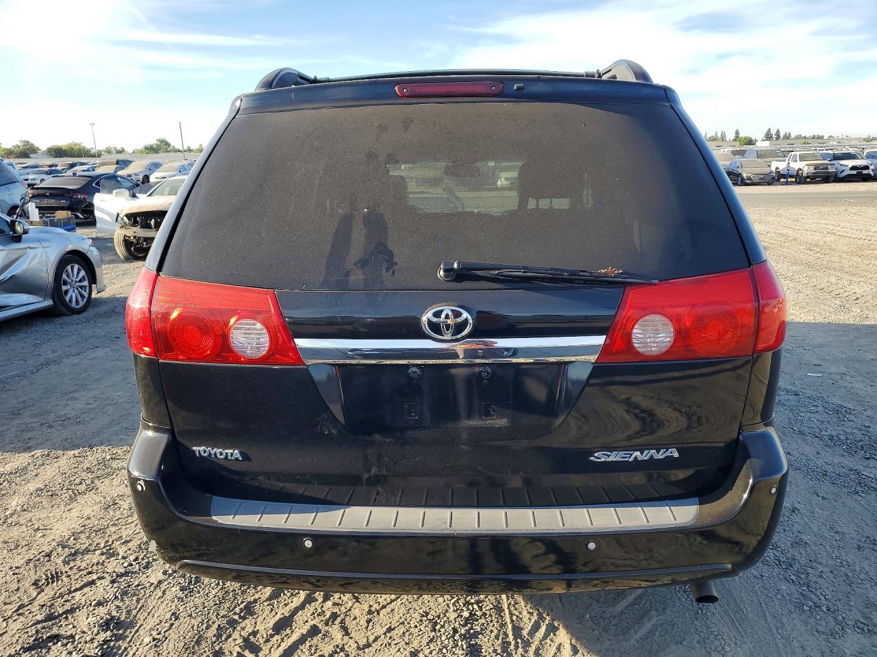 2008 Toyota Sienna Xle Limited Black vin: 5TDZK22CX8S177720