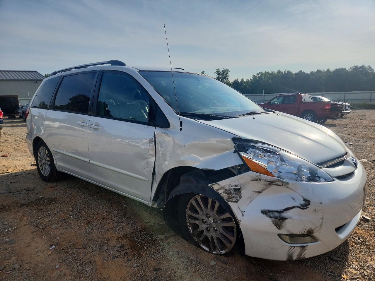2008 Toyota Sienna Xle White vin: 5TDZK22CX8S217178