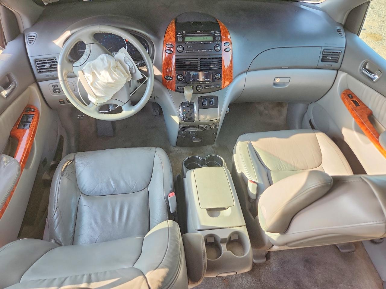 2008 Toyota Sienna Xle White vin: 5TDZK22CX8S217178