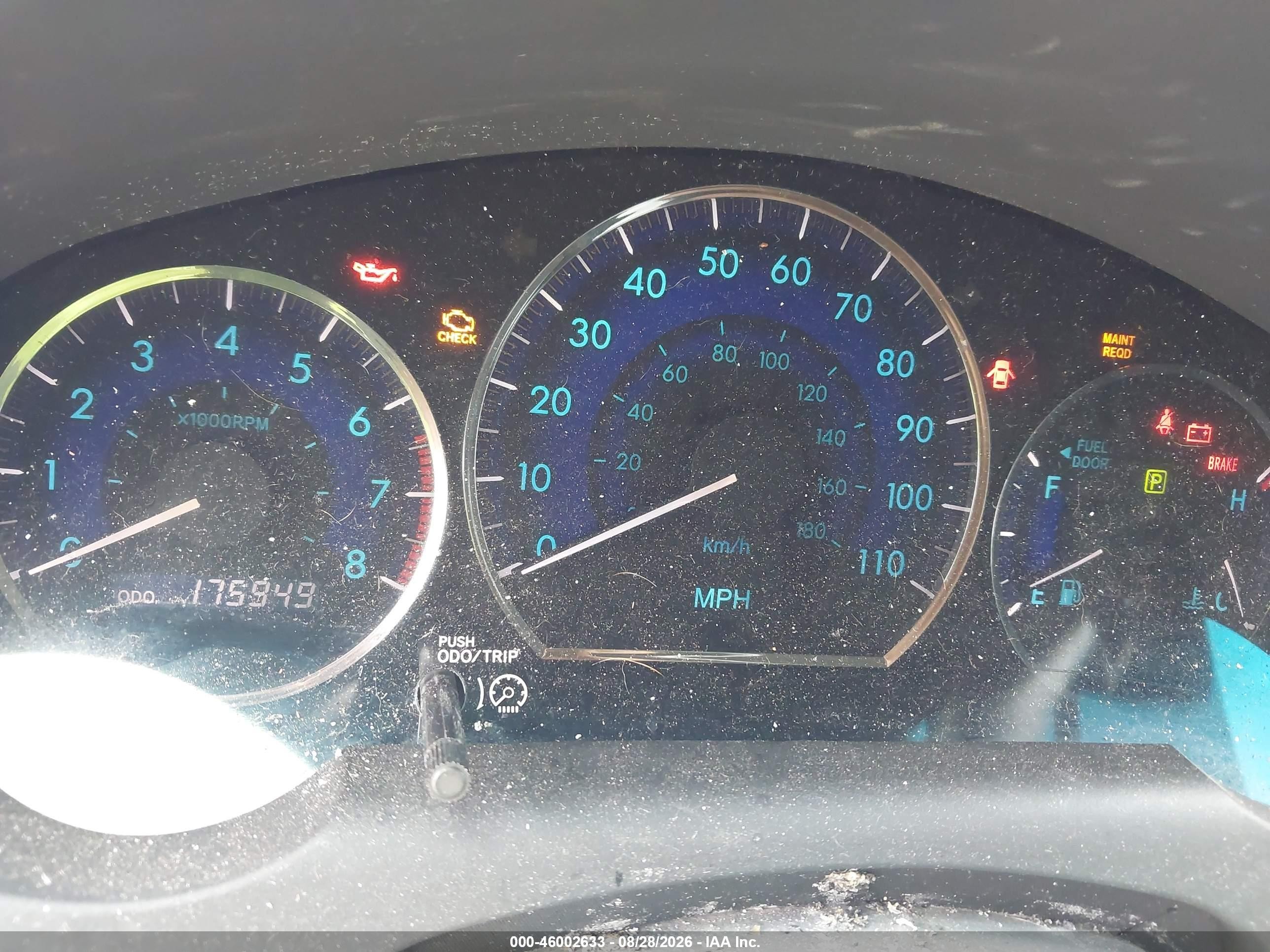 2008 Toyota Sienna Xle White vin: 5TDZK22CX8S221747