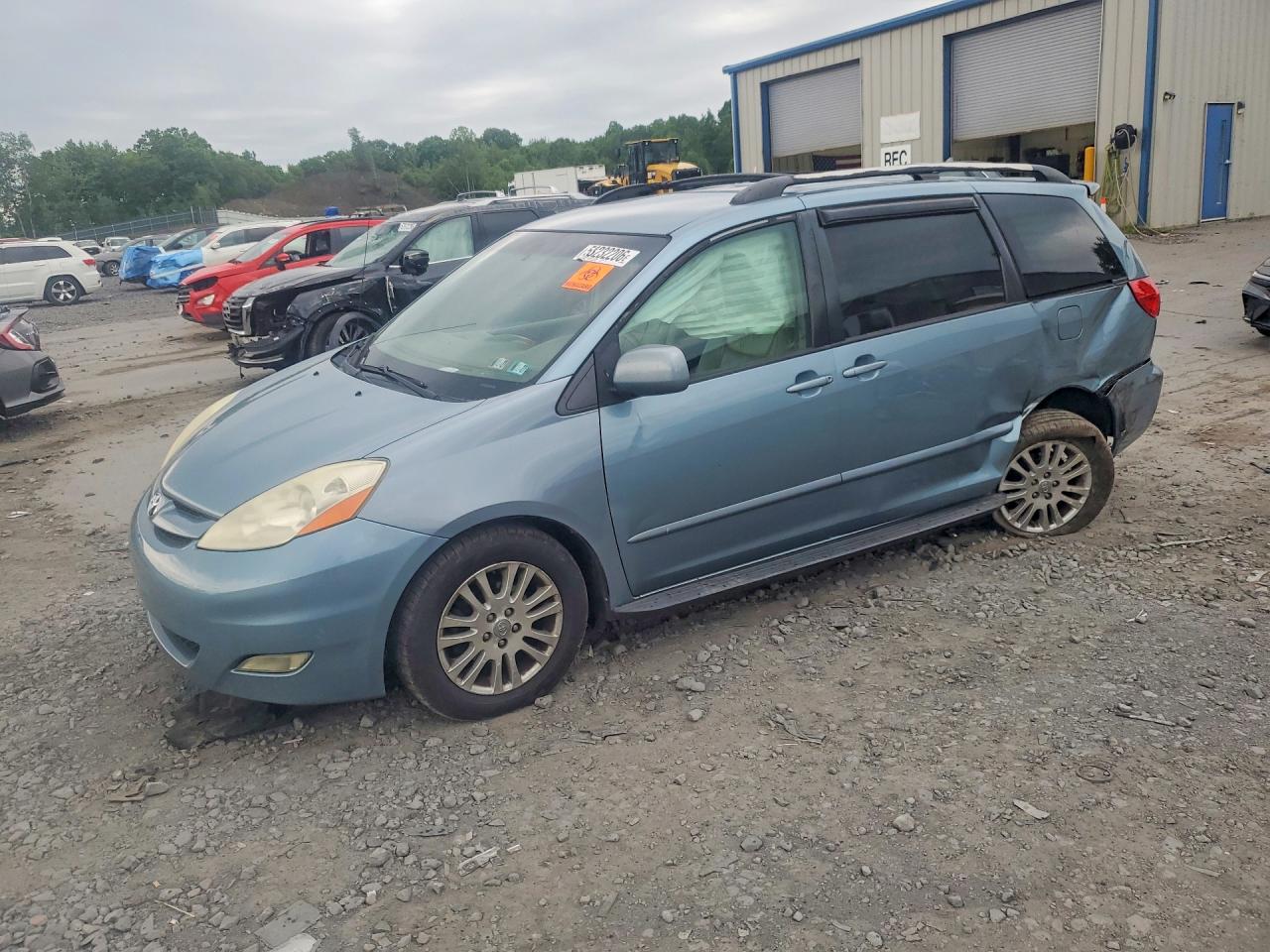 2009 Toyota Sienna Синий vin: 5TDZK22CX9S237402