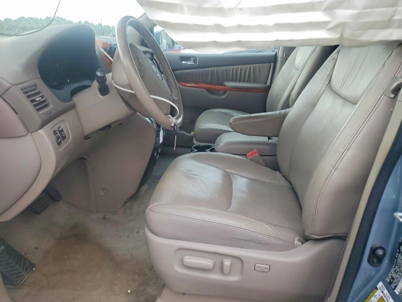 2009 Toyota Sienna Синий vin: 5TDZK22CX9S237402