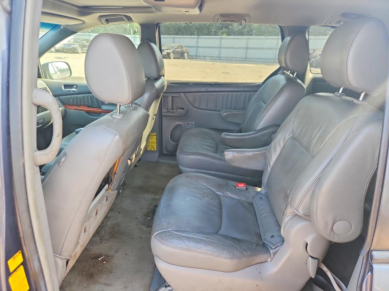 2009 Toyota Sienna Xle Серый vin: 5TDZK22CX9S258234