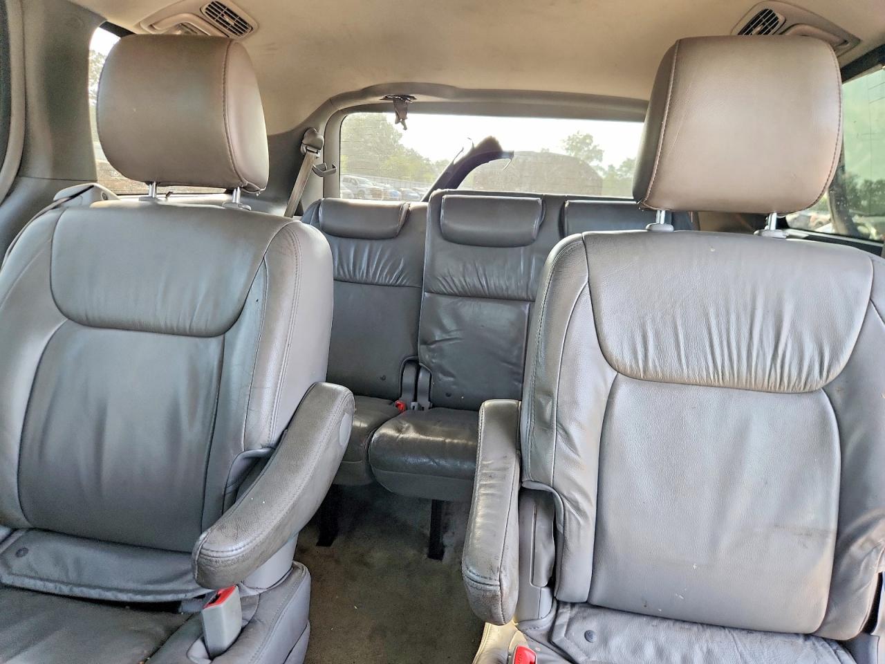 2009 Toyota Sienna Xle Серый vin: 5TDZK22CX9S258234