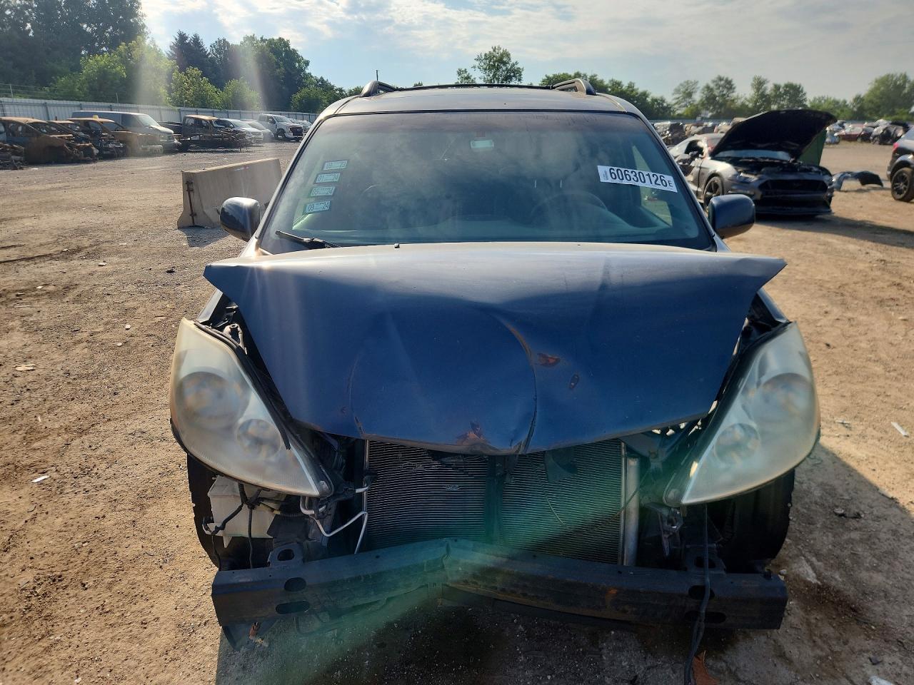 2009 Toyota Sienna Xle Серый vin: 5TDZK22CX9S258234
