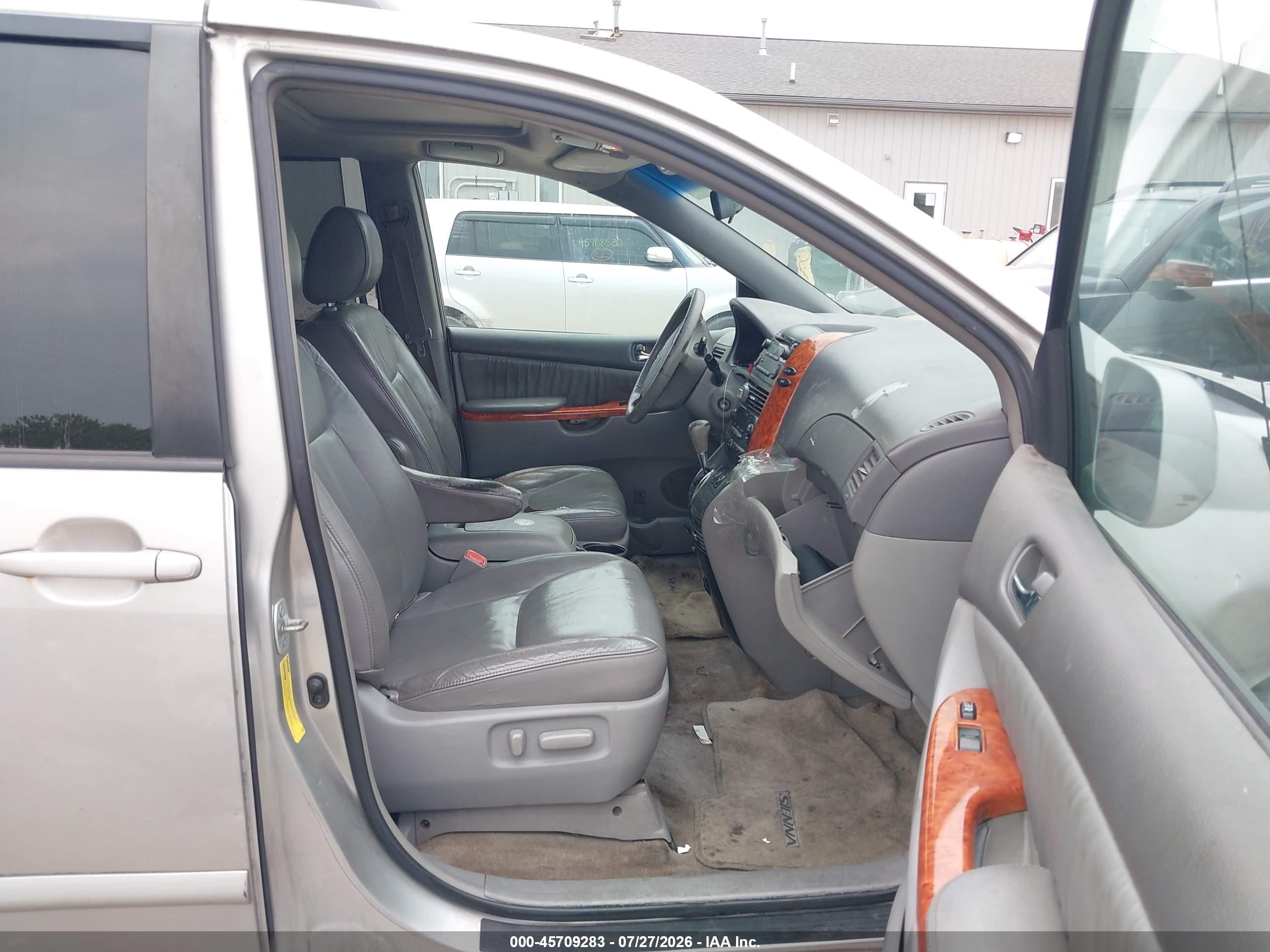 2009 Toyota Sienna Xle Серебряный vin: 5TDZK22CX9S265345