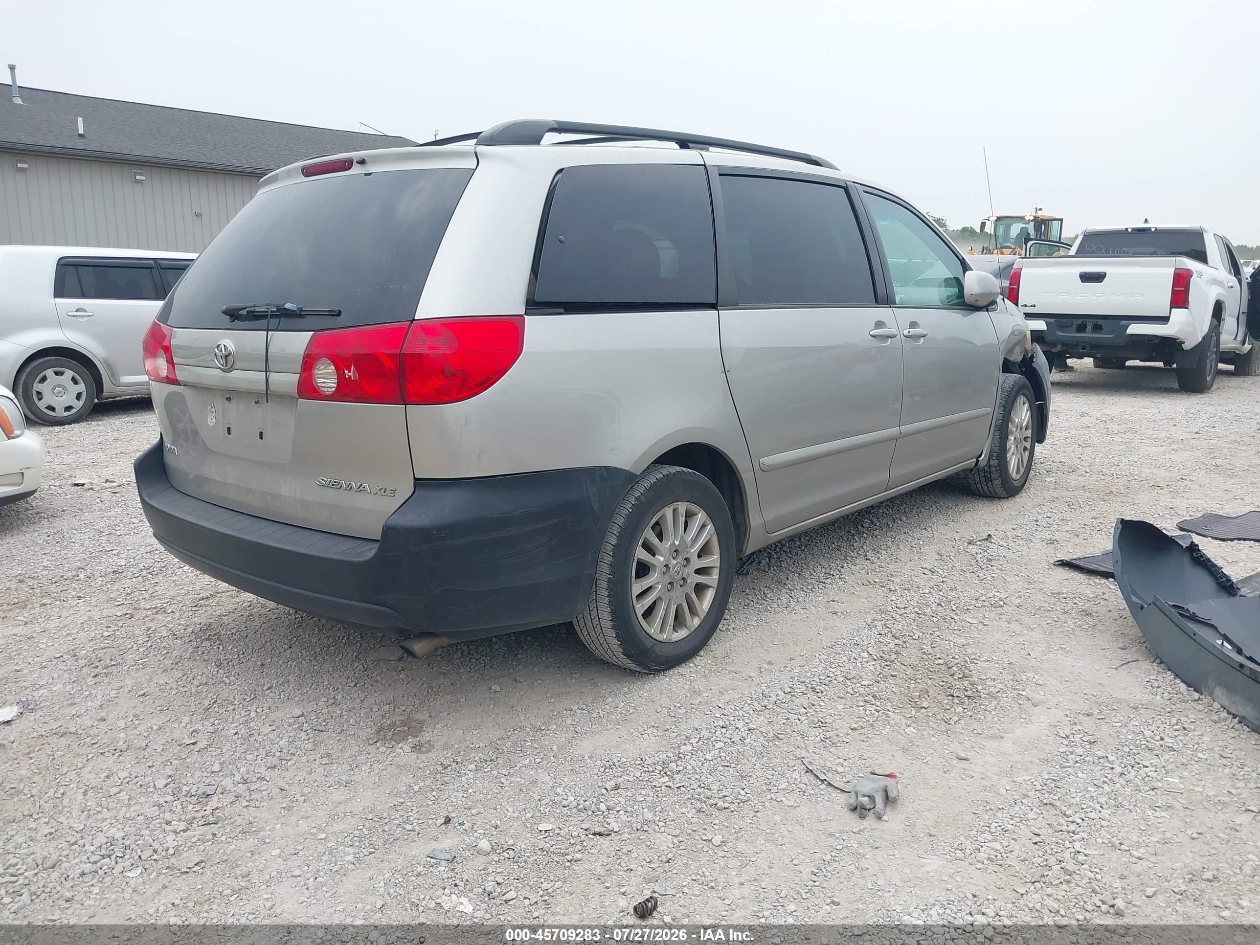 2009 Toyota Sienna Xle Серебряный vin: 5TDZK22CX9S265345