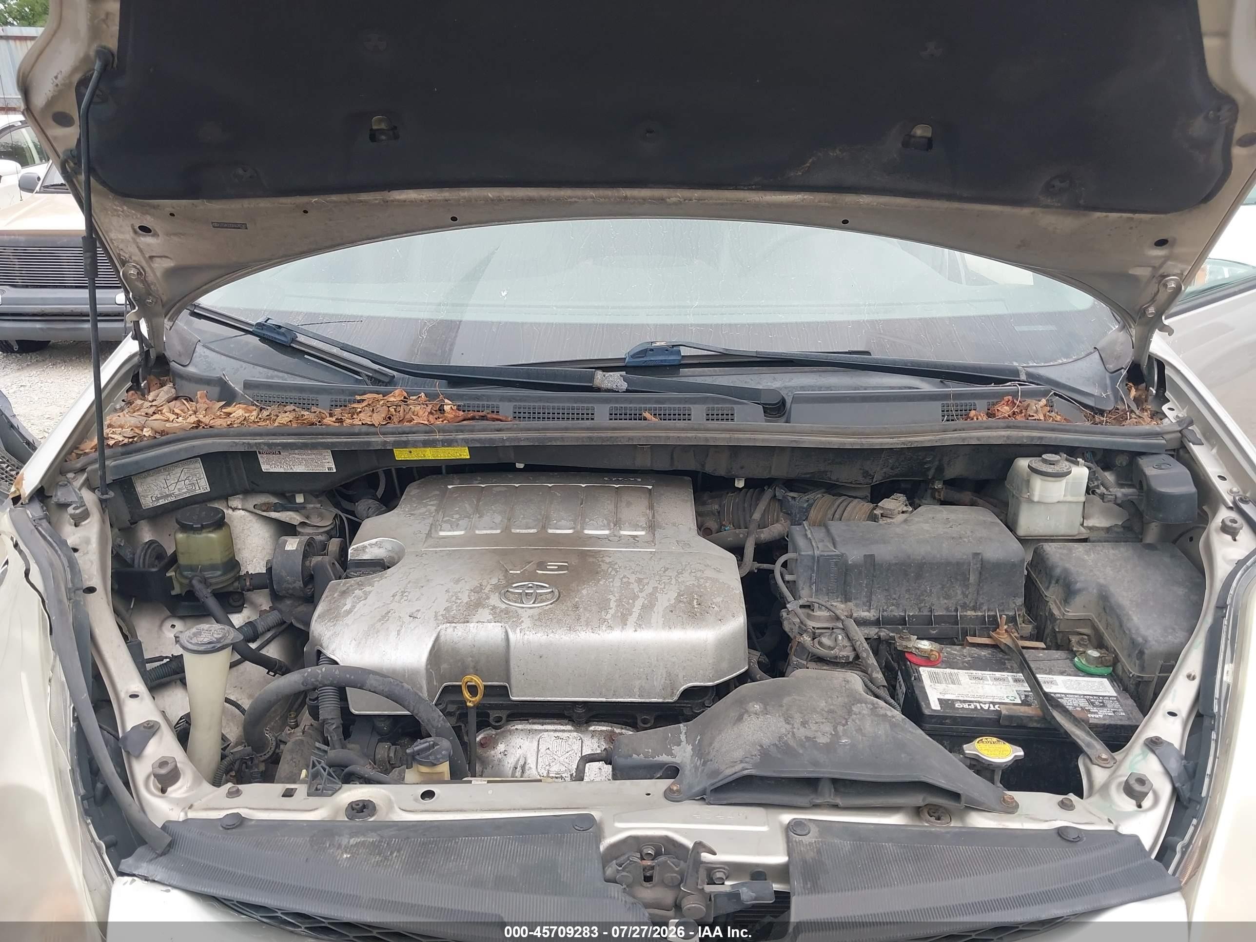 2009 Toyota Sienna Xle Серебряный vin: 5TDZK22CX9S265345
