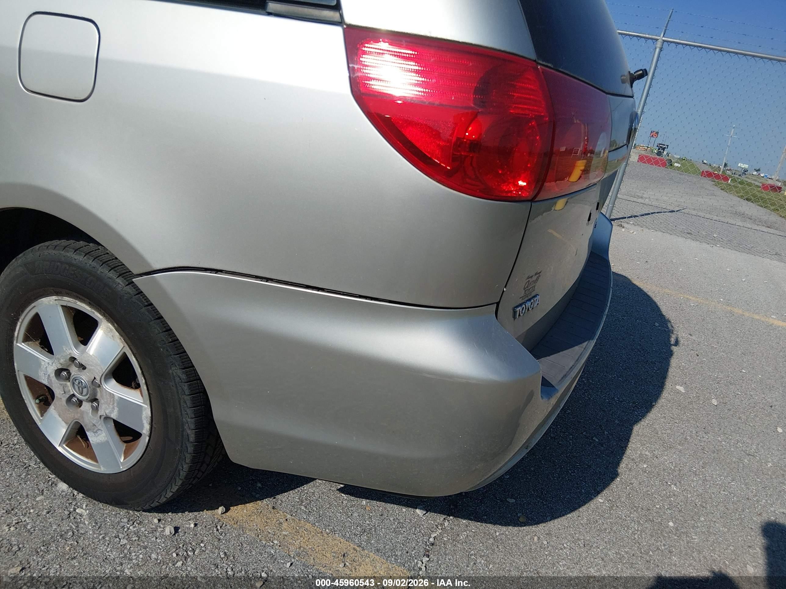 2007 Toyota Sienna Le Tan vin: 5TDZK23C07S005550
