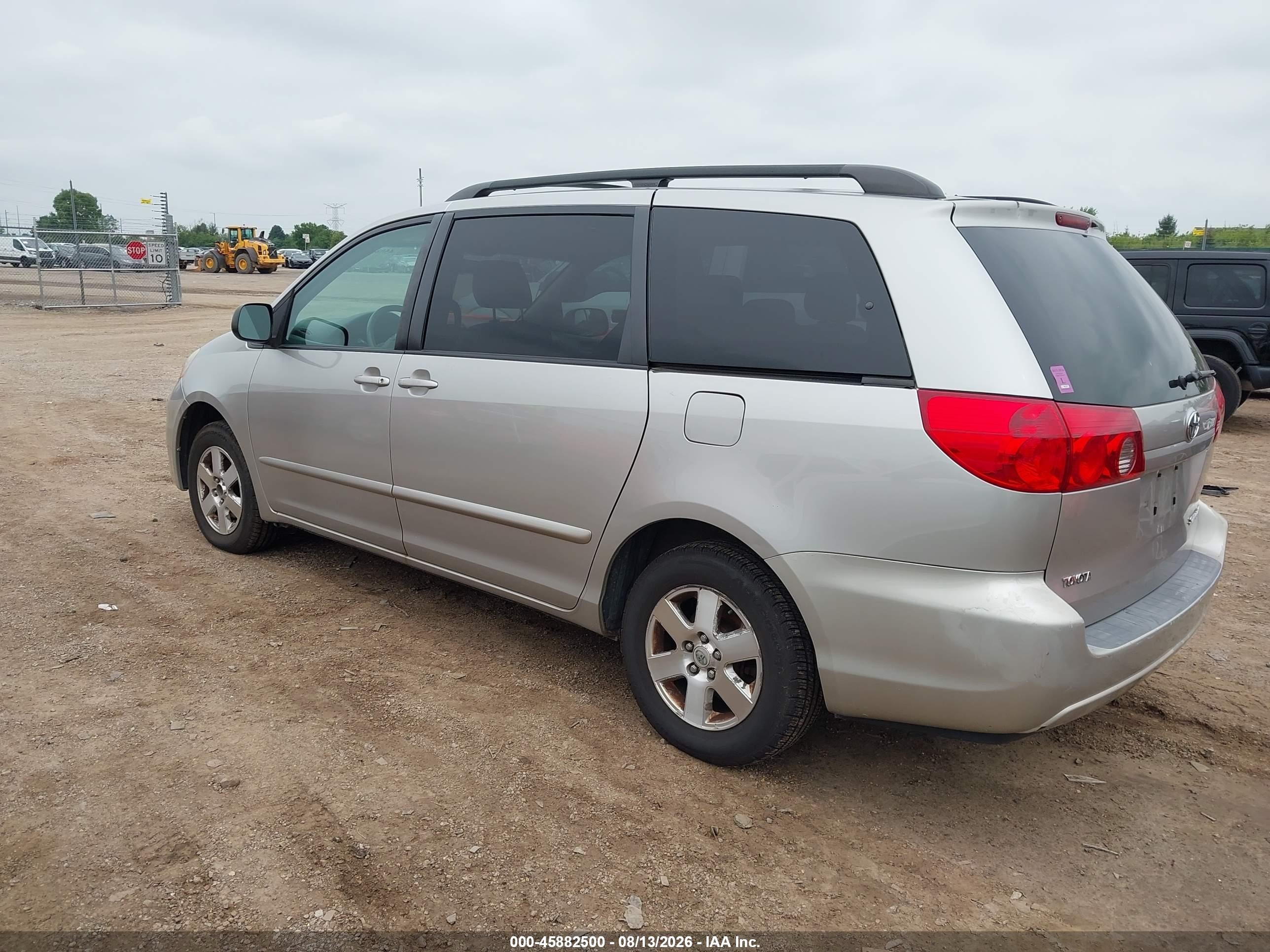 2007 Toyota Sienna Le Gray vin: 5TDZK23C07S019254